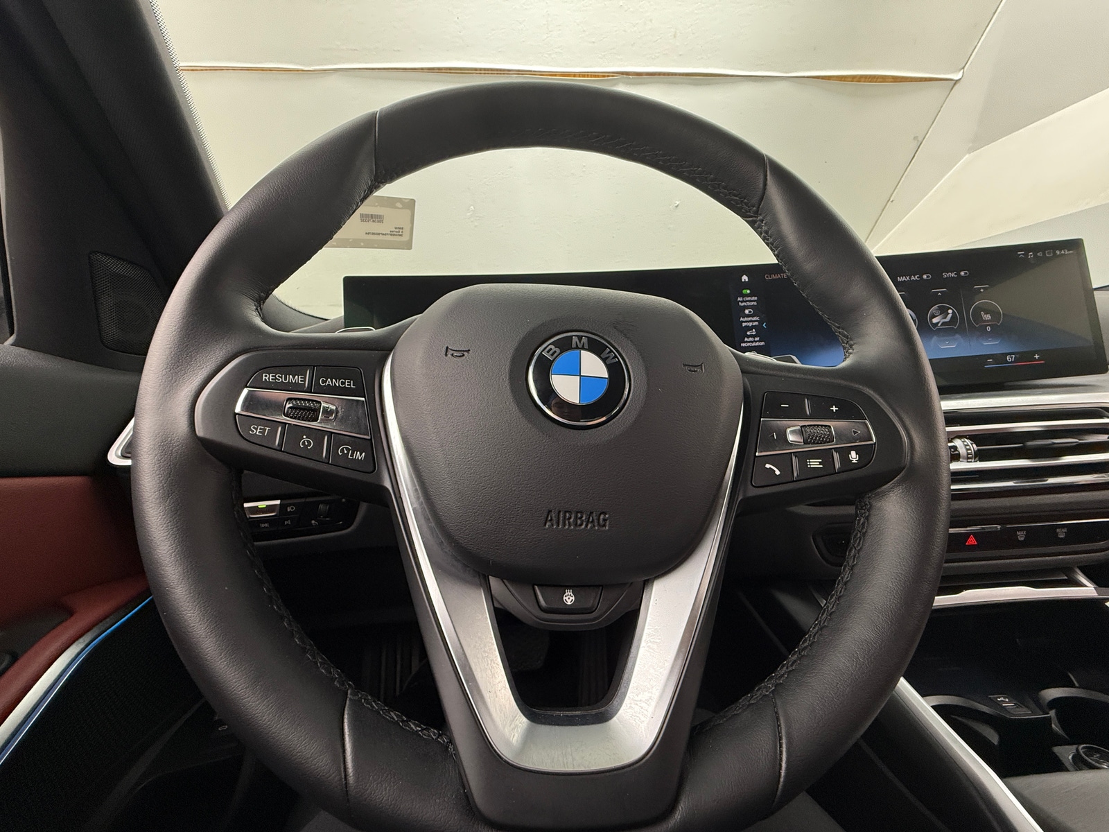 Thumbnail: 2023 BMW 3 Series - 4