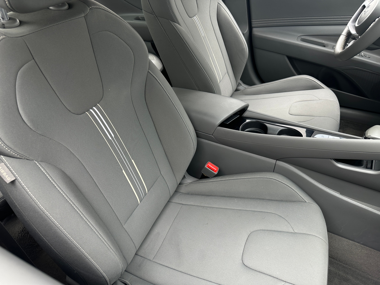 Thumbnail: 2025 Hyundai Elantra - 2