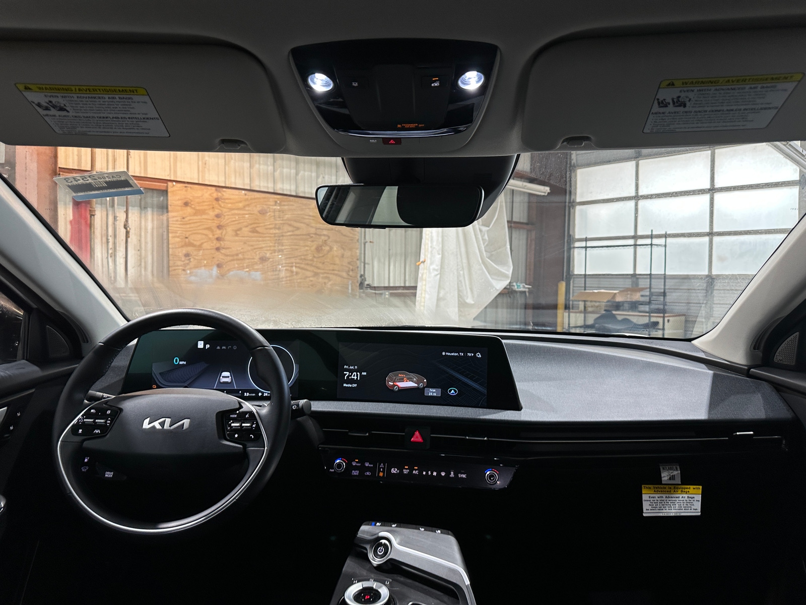 Thumbnail: 2024 Kia EV6 - 2