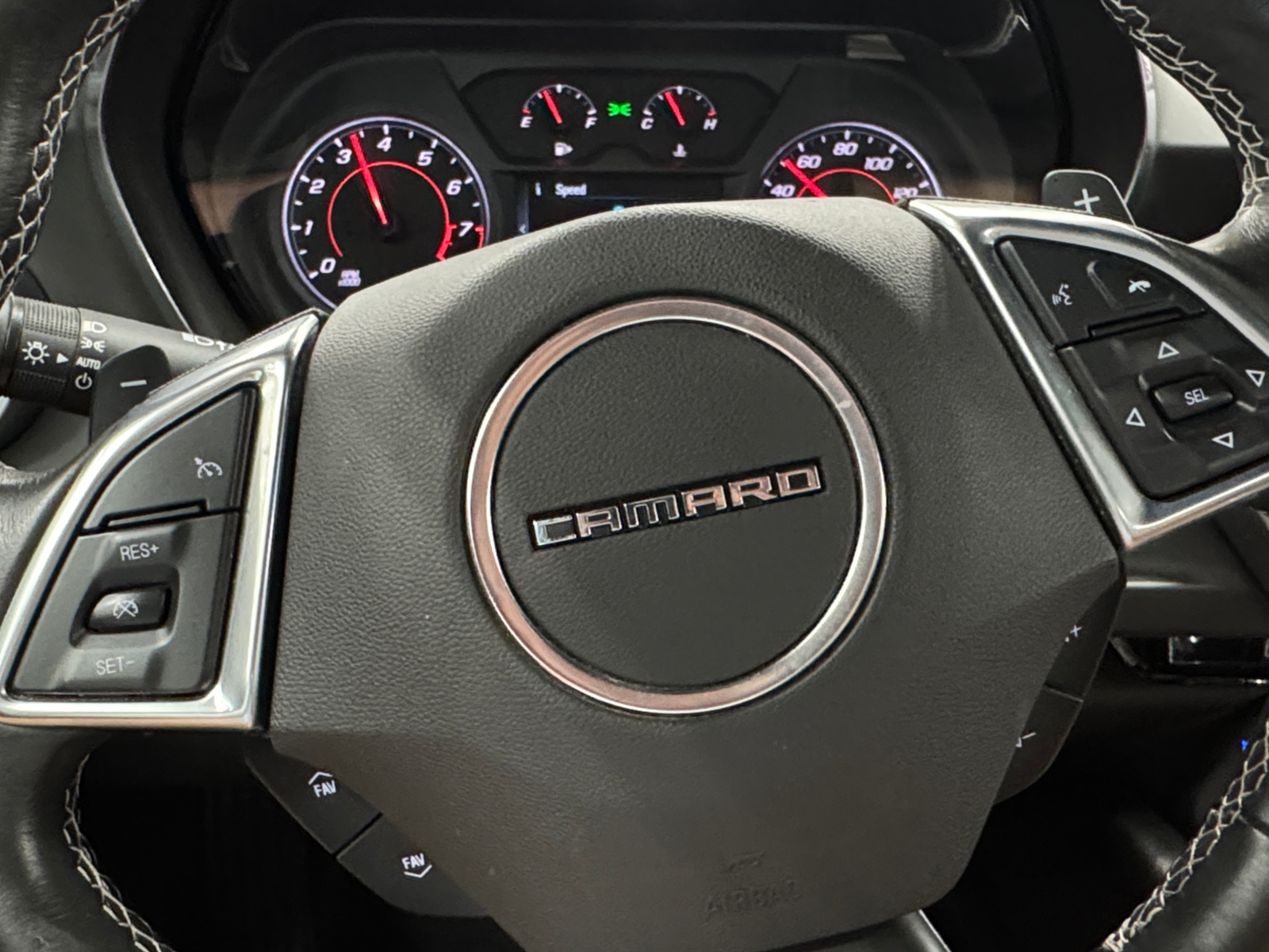 Thumbnail: 2017 Chevrolet Camaro - 5