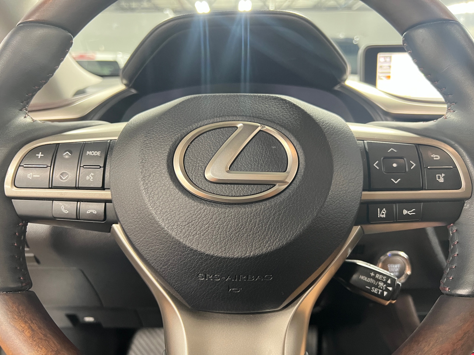 Thumbnail: 2016 Lexus RX - 4