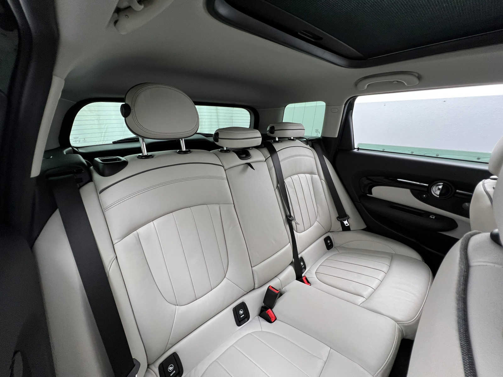 Thumbnail: 2017 MINI Cooper Clubman - 5