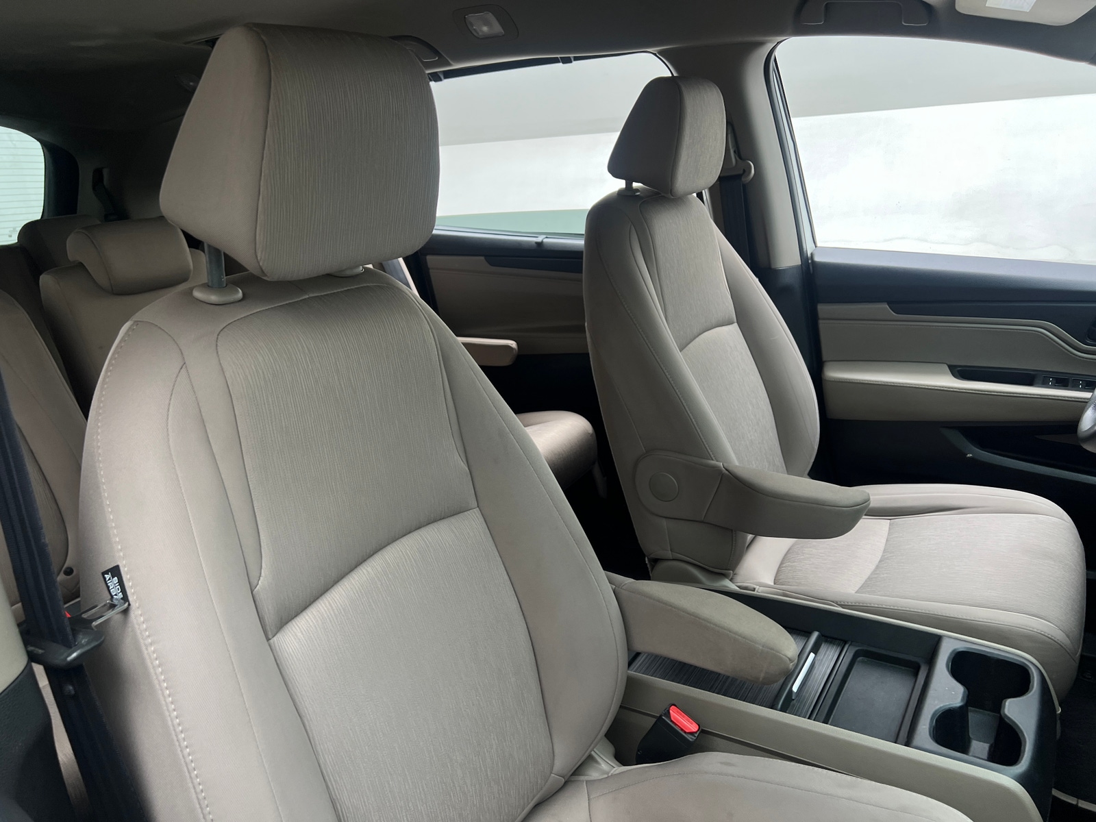 Thumbnail: 2019 Honda Odyssey - 2