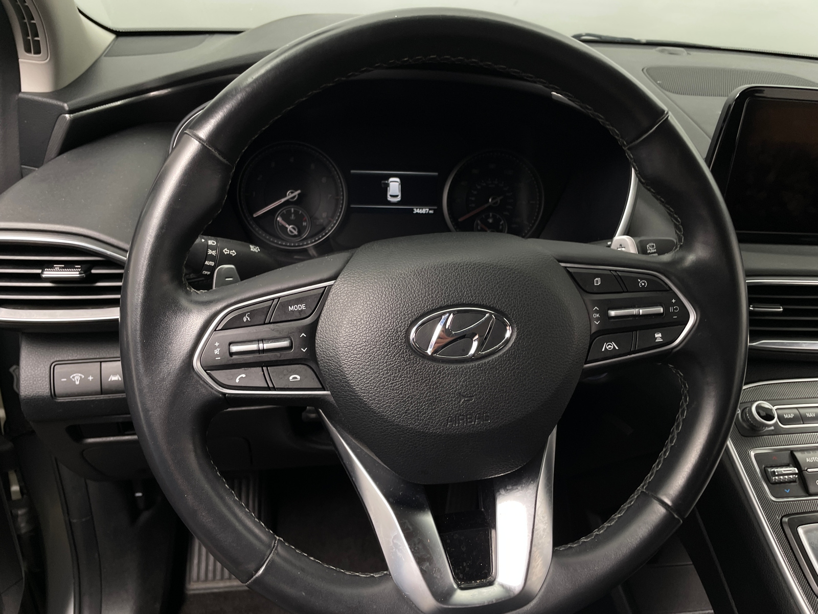 Thumbnail: 2023 Hyundai Santa Fe - 5