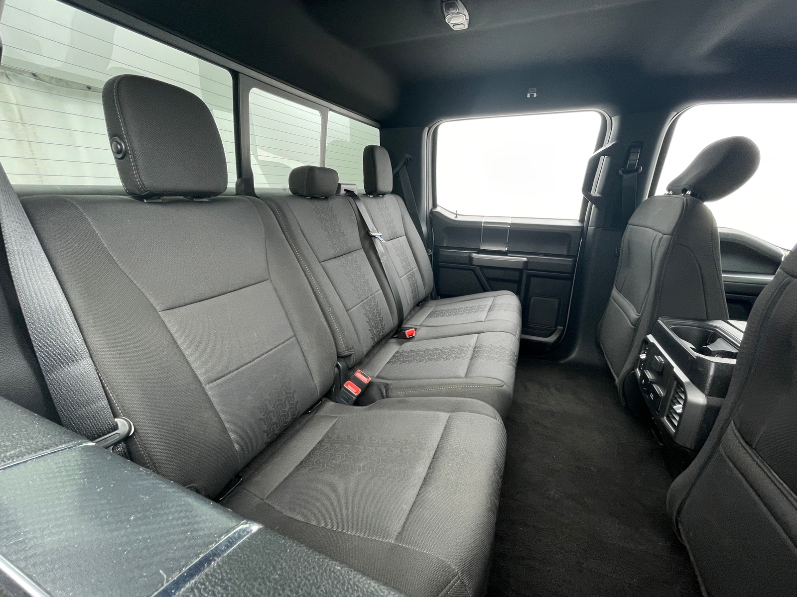 Thumbnail: 2019 Ford Econoline - 6