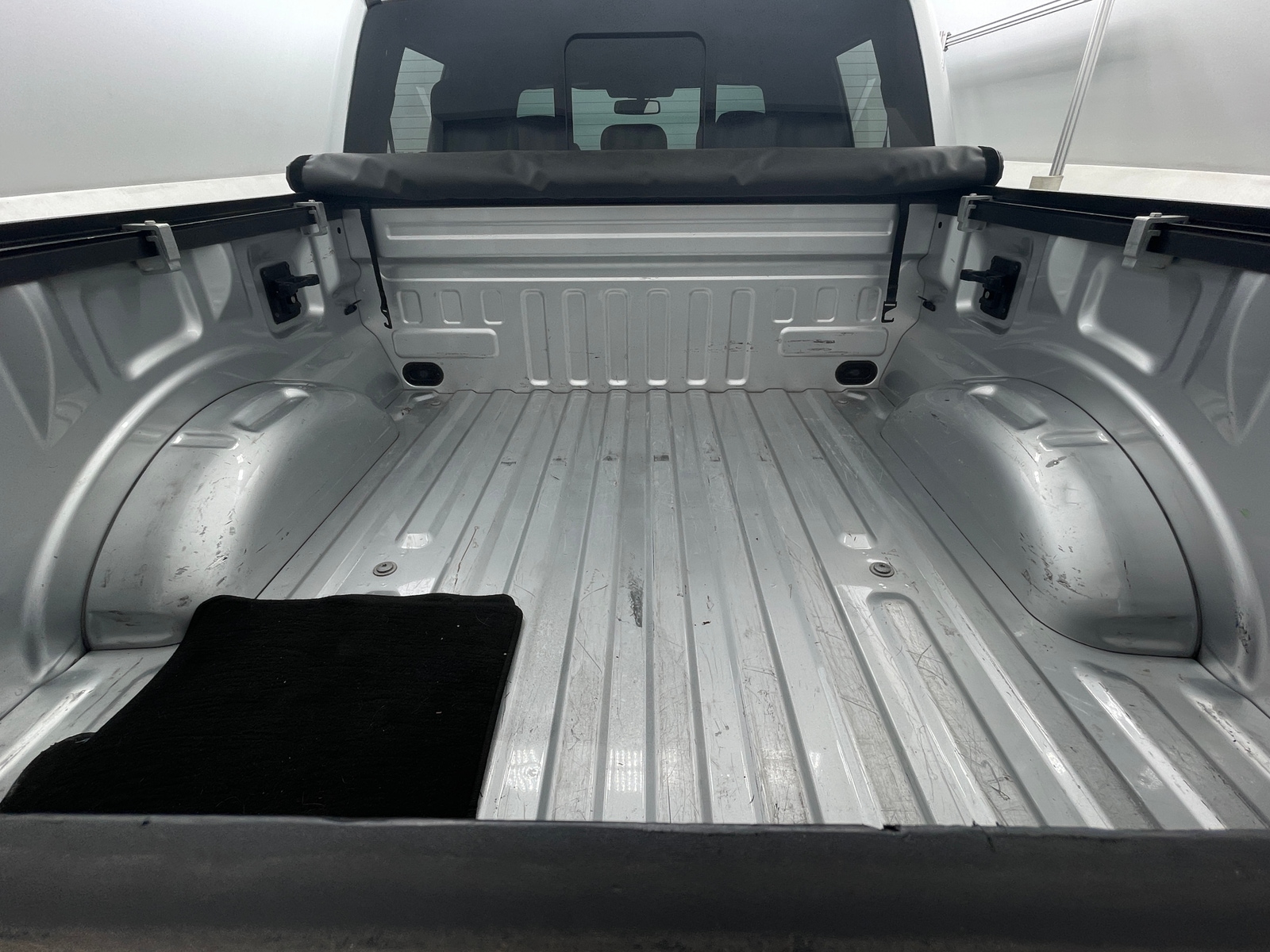 Thumbnail: 2019 Ford Econoline - 7