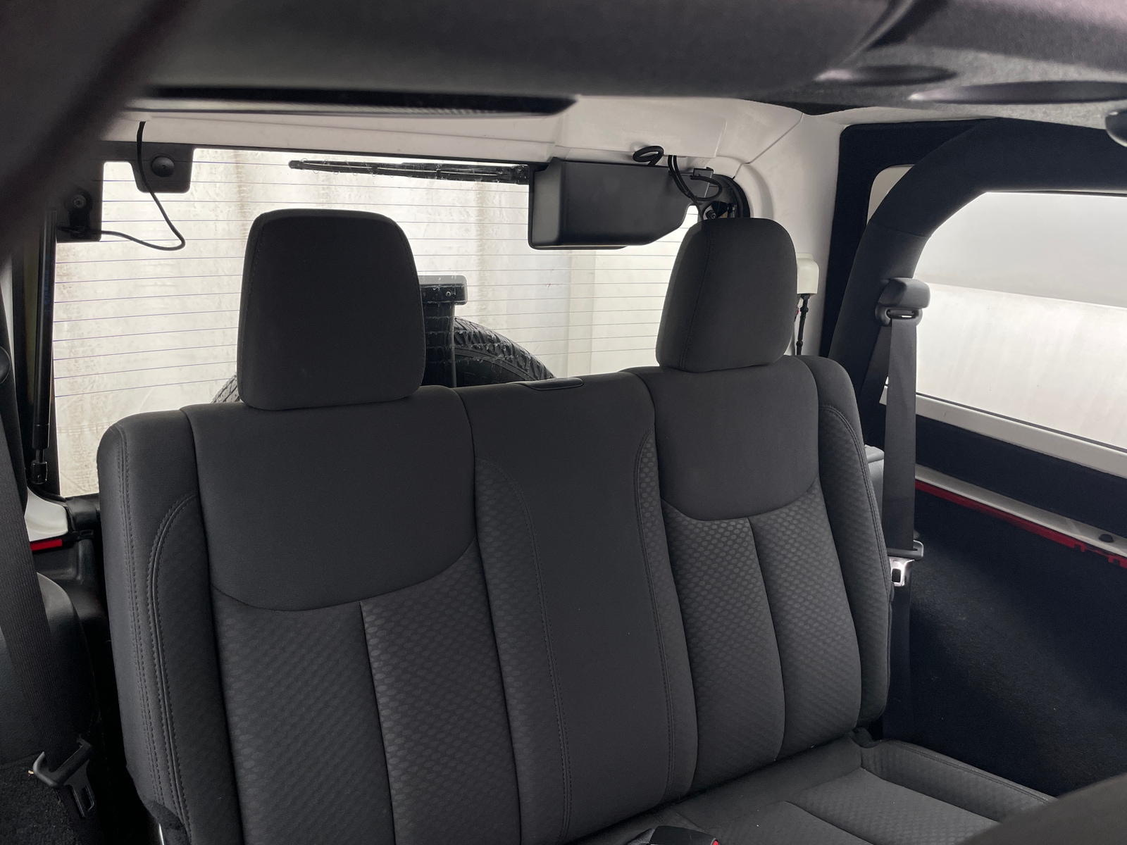 Thumbnail: 2017 Jeep Wrangler - 6