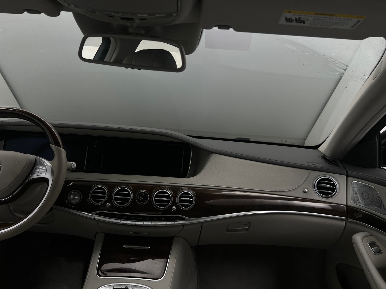 Thumbnail: 2015 Mercedes-Benz S-Class - 3