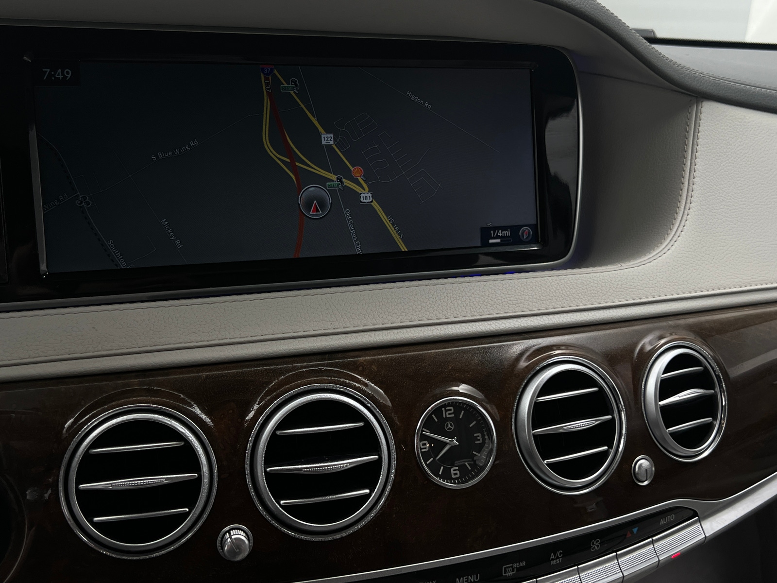Thumbnail: 2015 Mercedes-Benz S-Class - 4