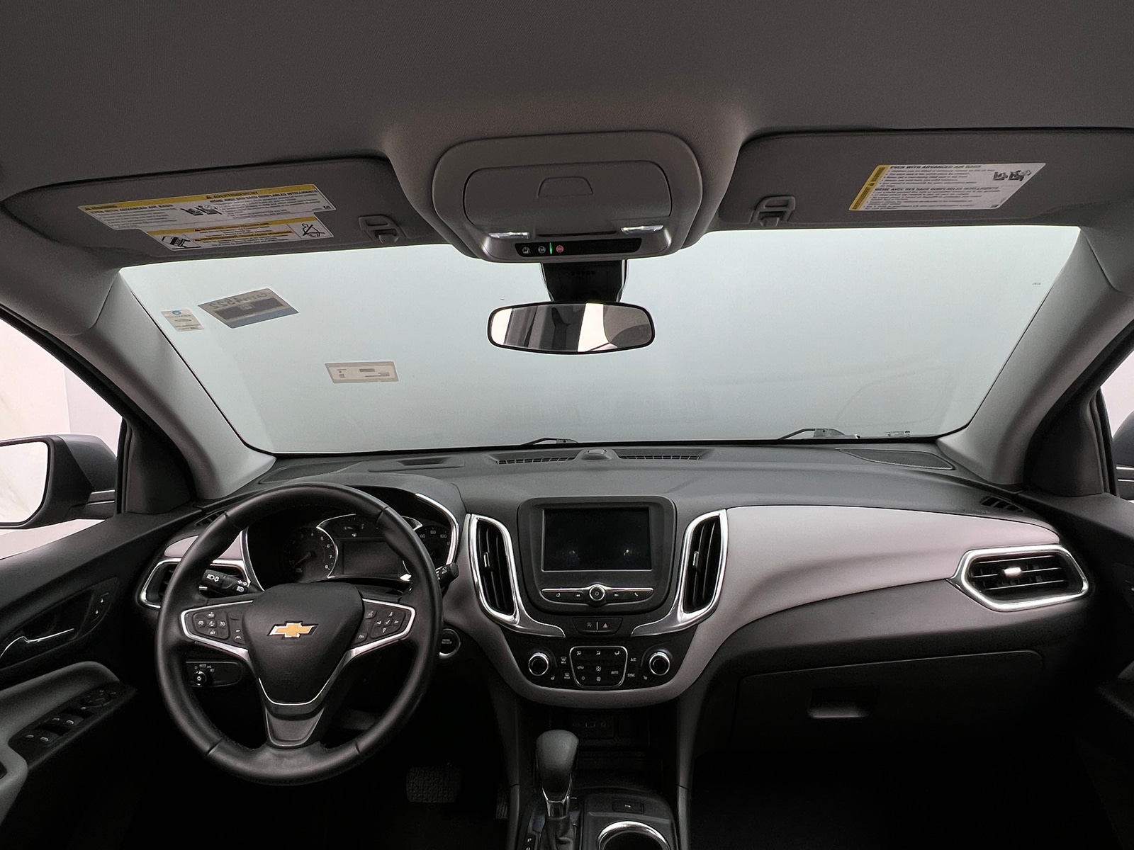 Thumbnail: 2023 Chevrolet Equinox - 3