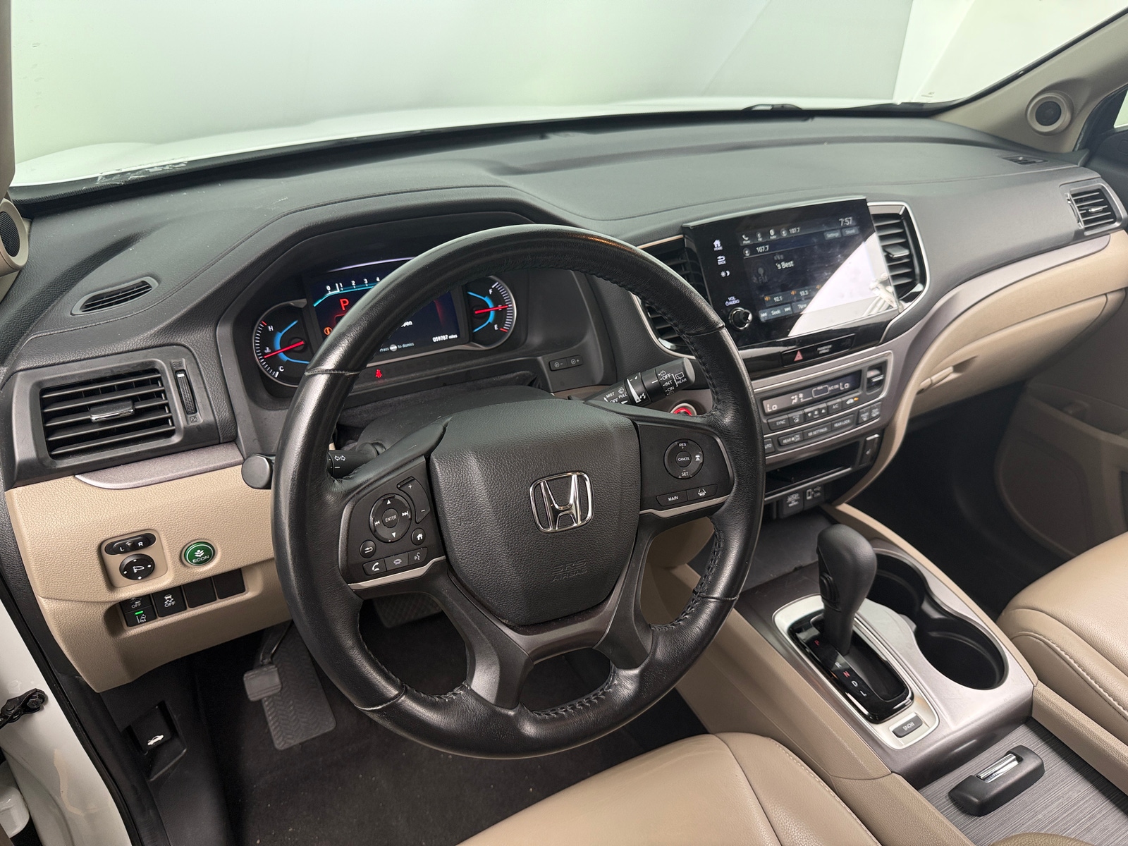Thumbnail: 2020 Honda Pilot - 2