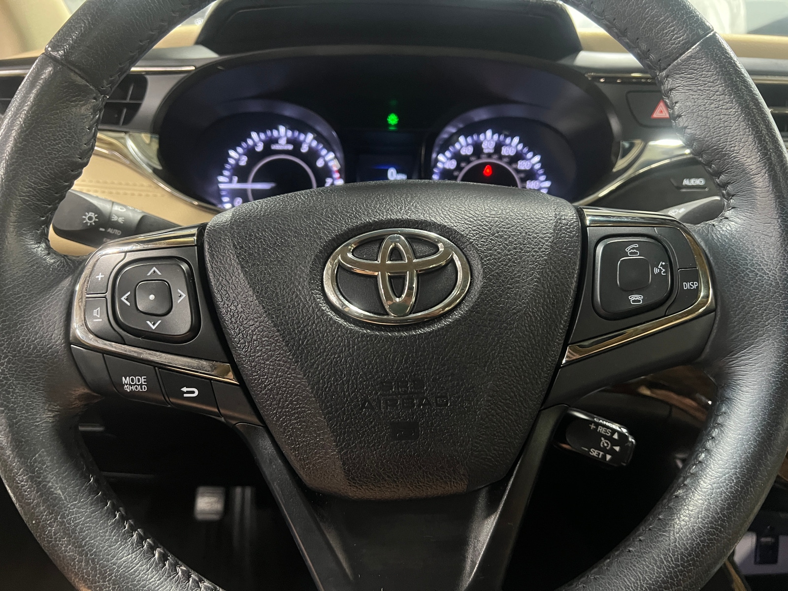 Thumbnail: 2014 Toyota Avalon - 4