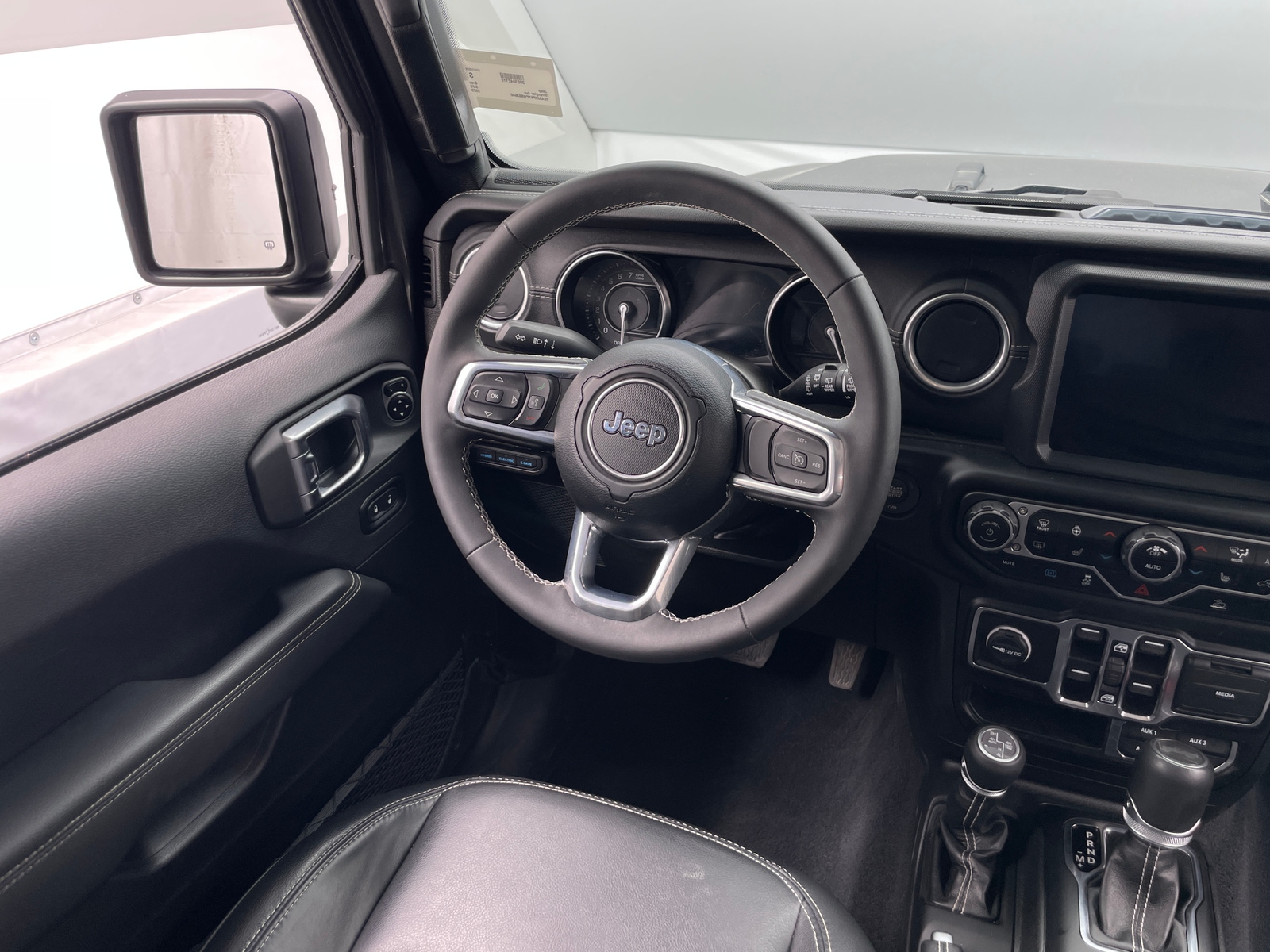 Thumbnail: 2023 Jeep Wrangler - 4