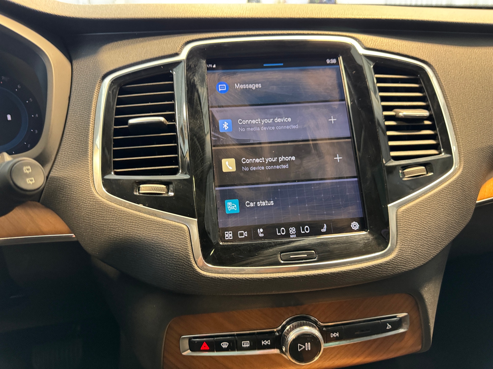 Thumbnail: 2024 Volvo XC90 - 3