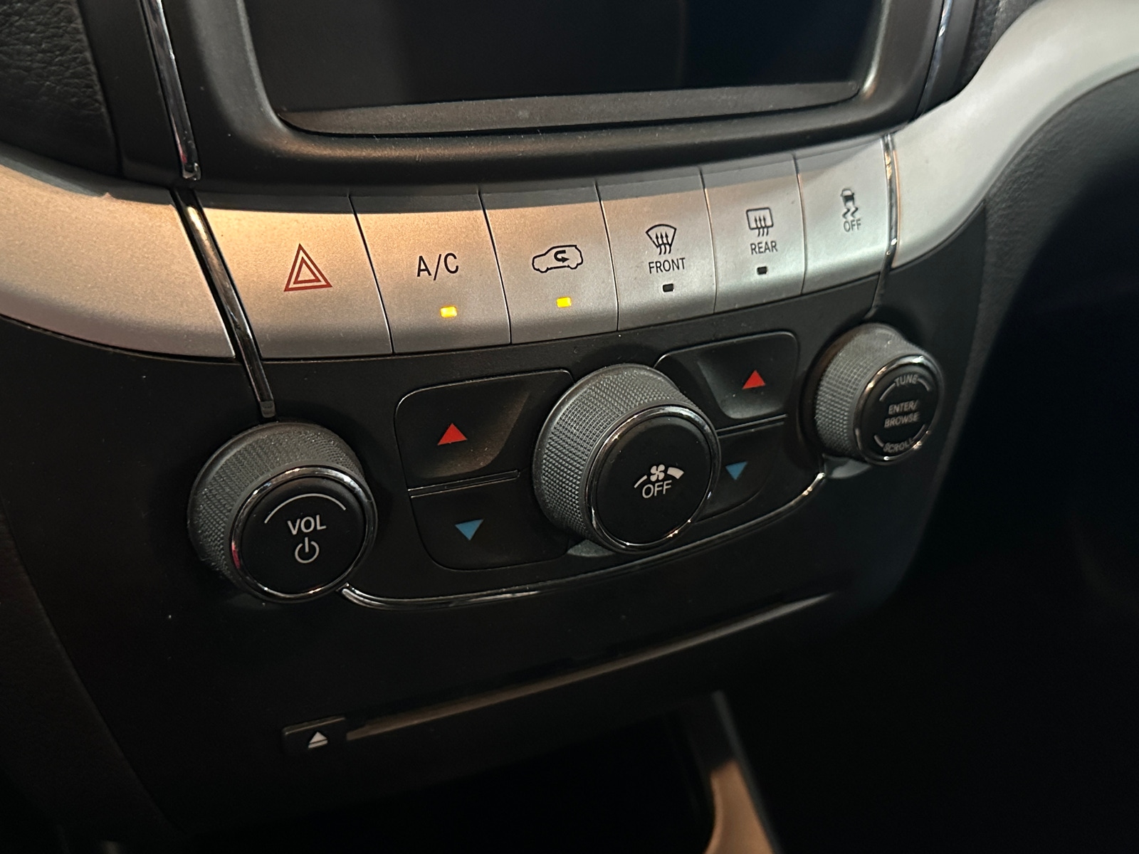 Thumbnail: 2014 Dodge Journey - 4