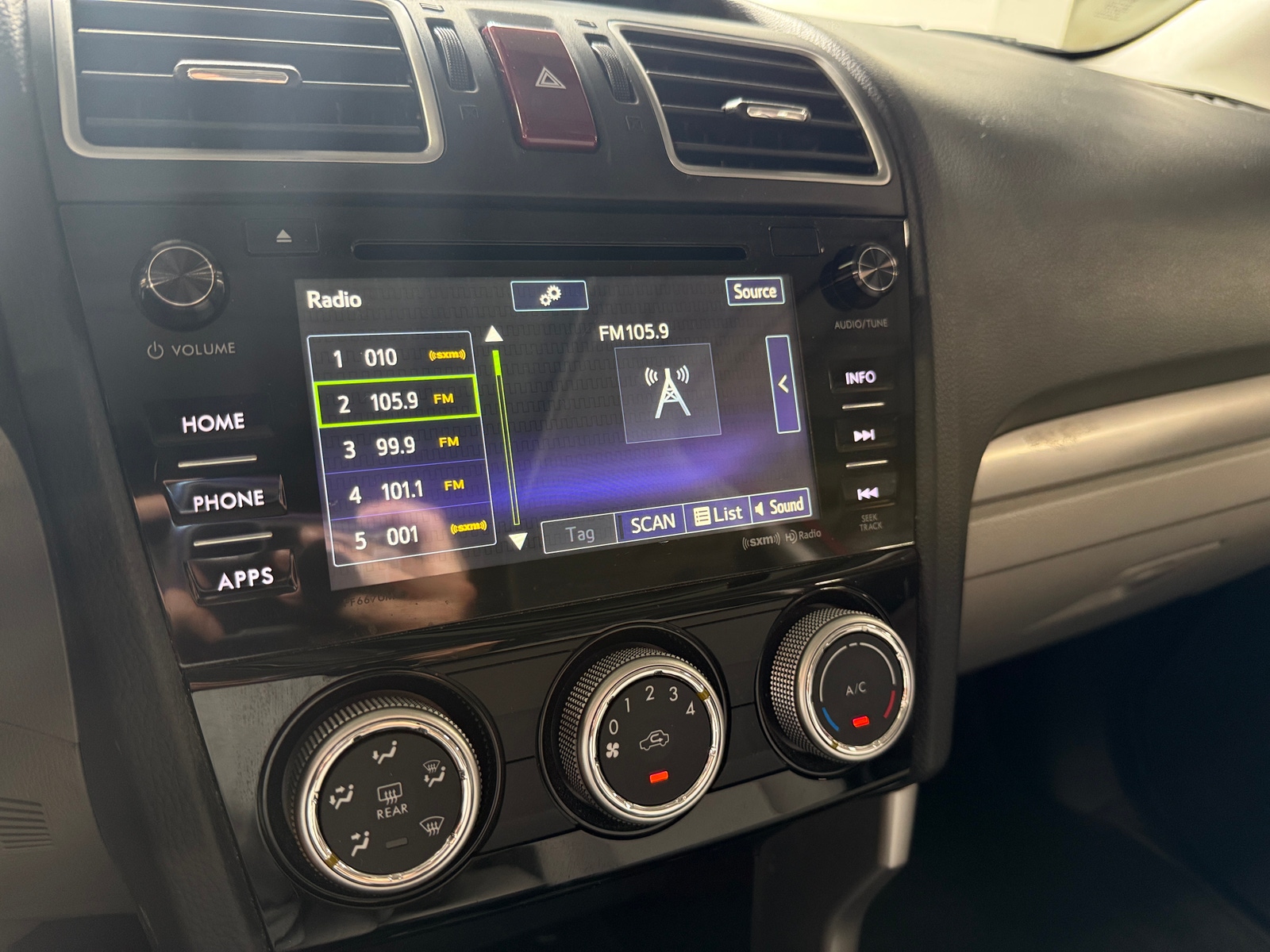 Thumbnail: 2016 Subaru Forester - 4
