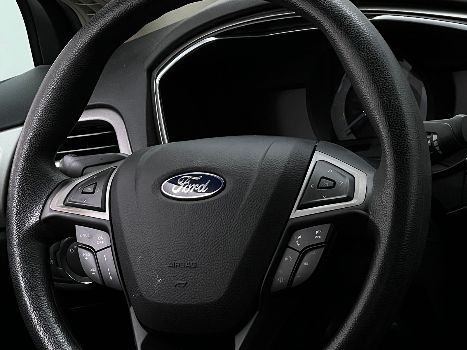 Thumbnail: 2020 Ford Fusion - 5