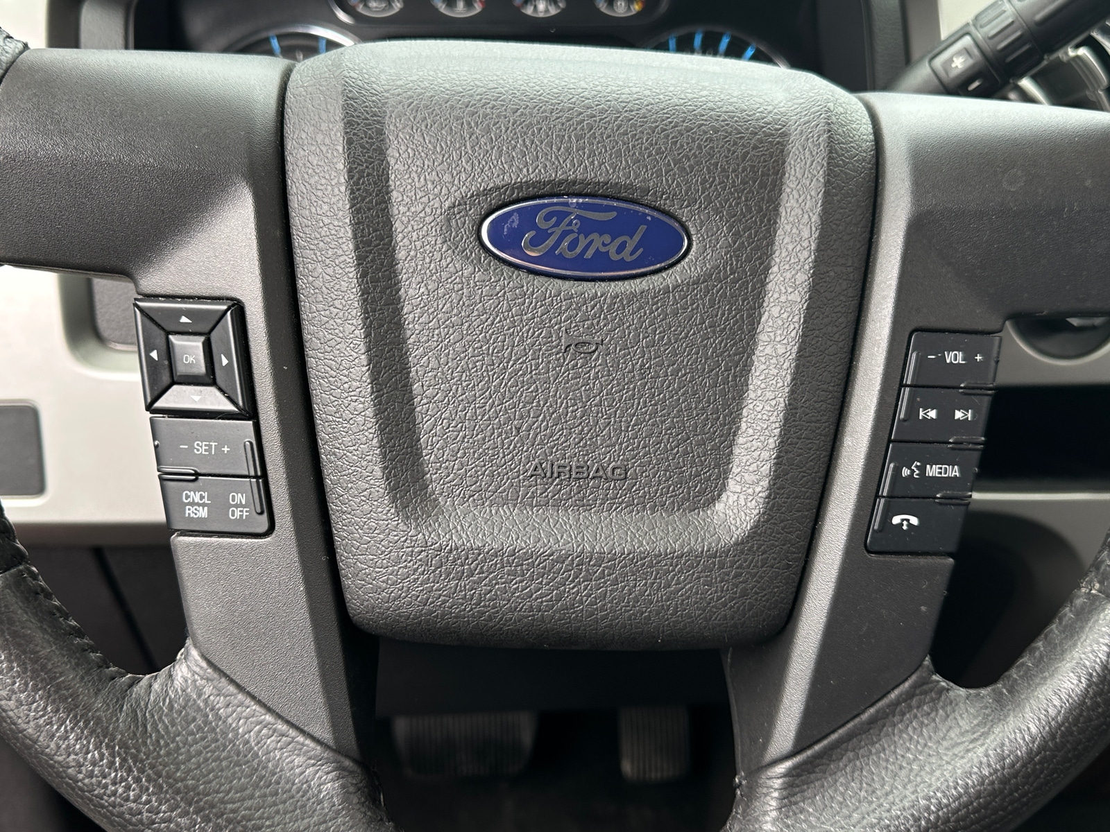 Thumbnail: 2013 Ford Econoline - 4