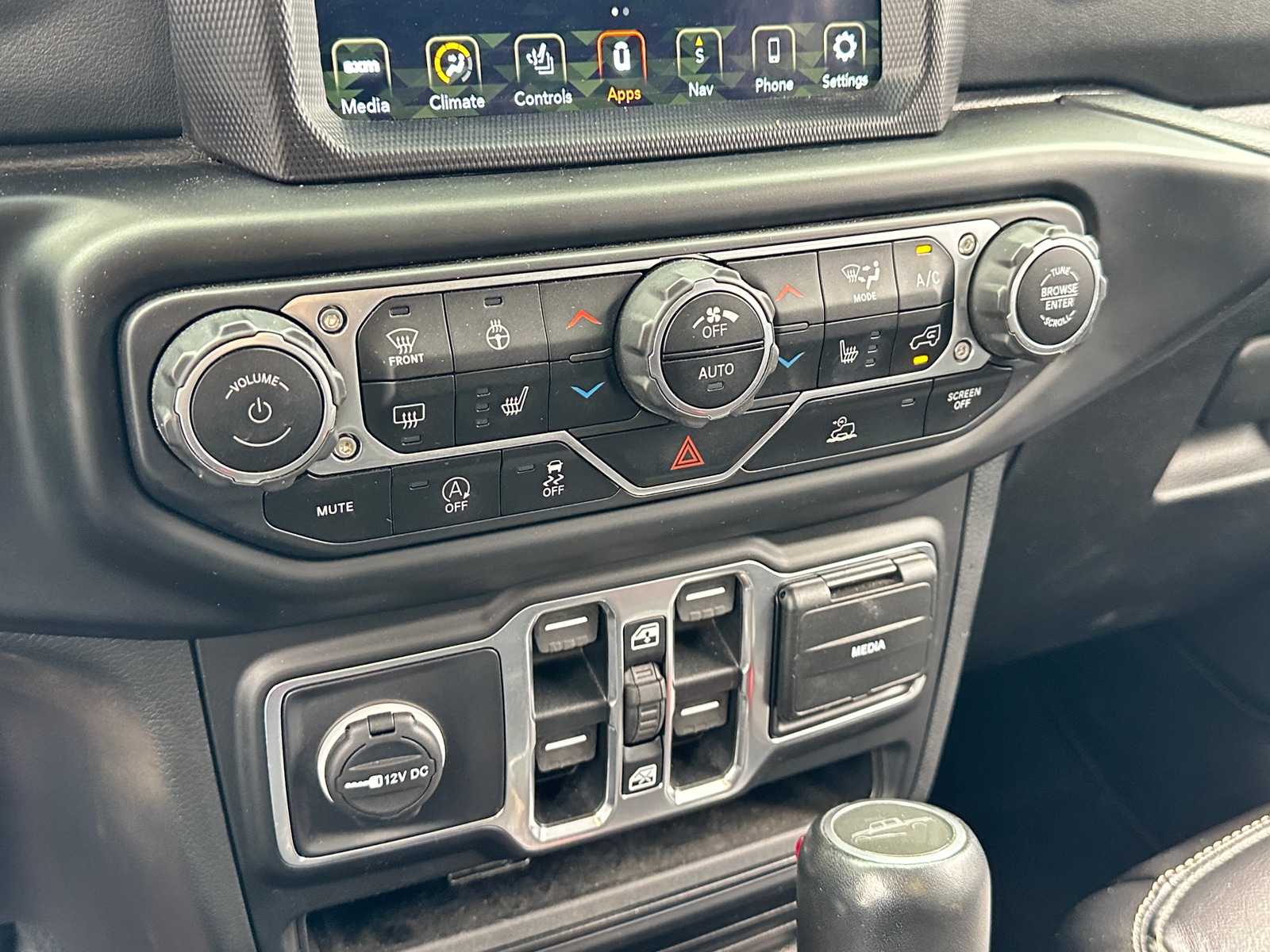 Thumbnail: 2020 Jeep Gladiator - 3