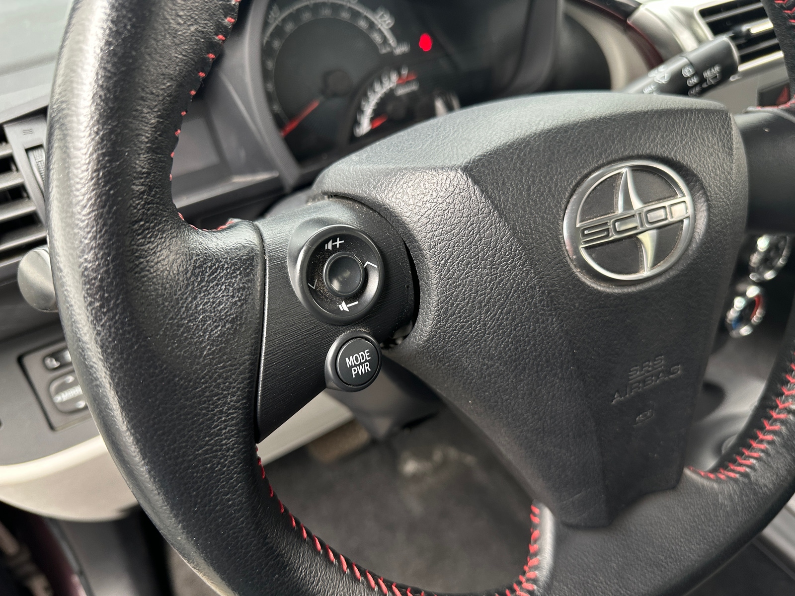 Thumbnail: 2012 Scion iQ - 5