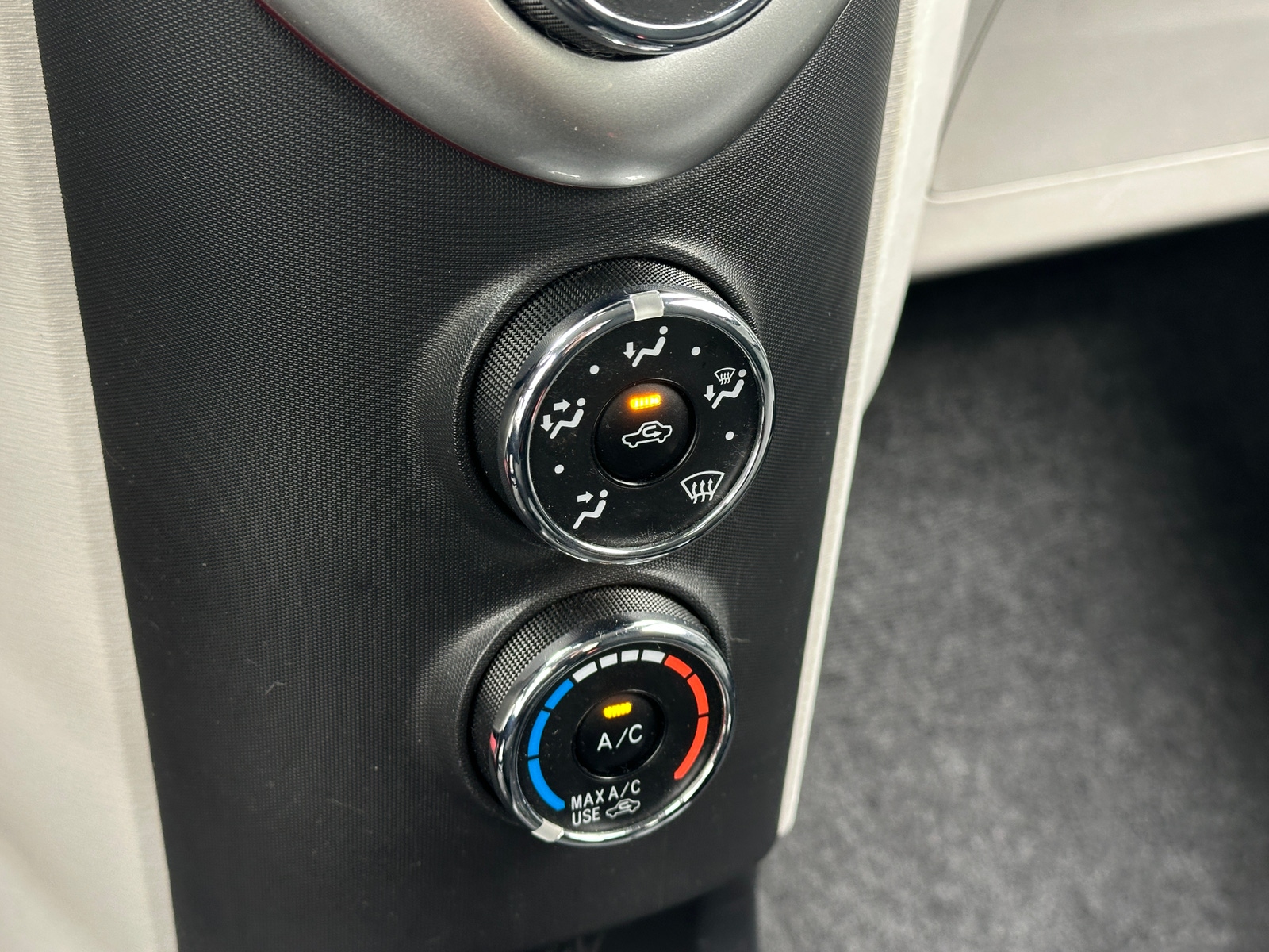 Thumbnail: 2012 Scion iQ - 4