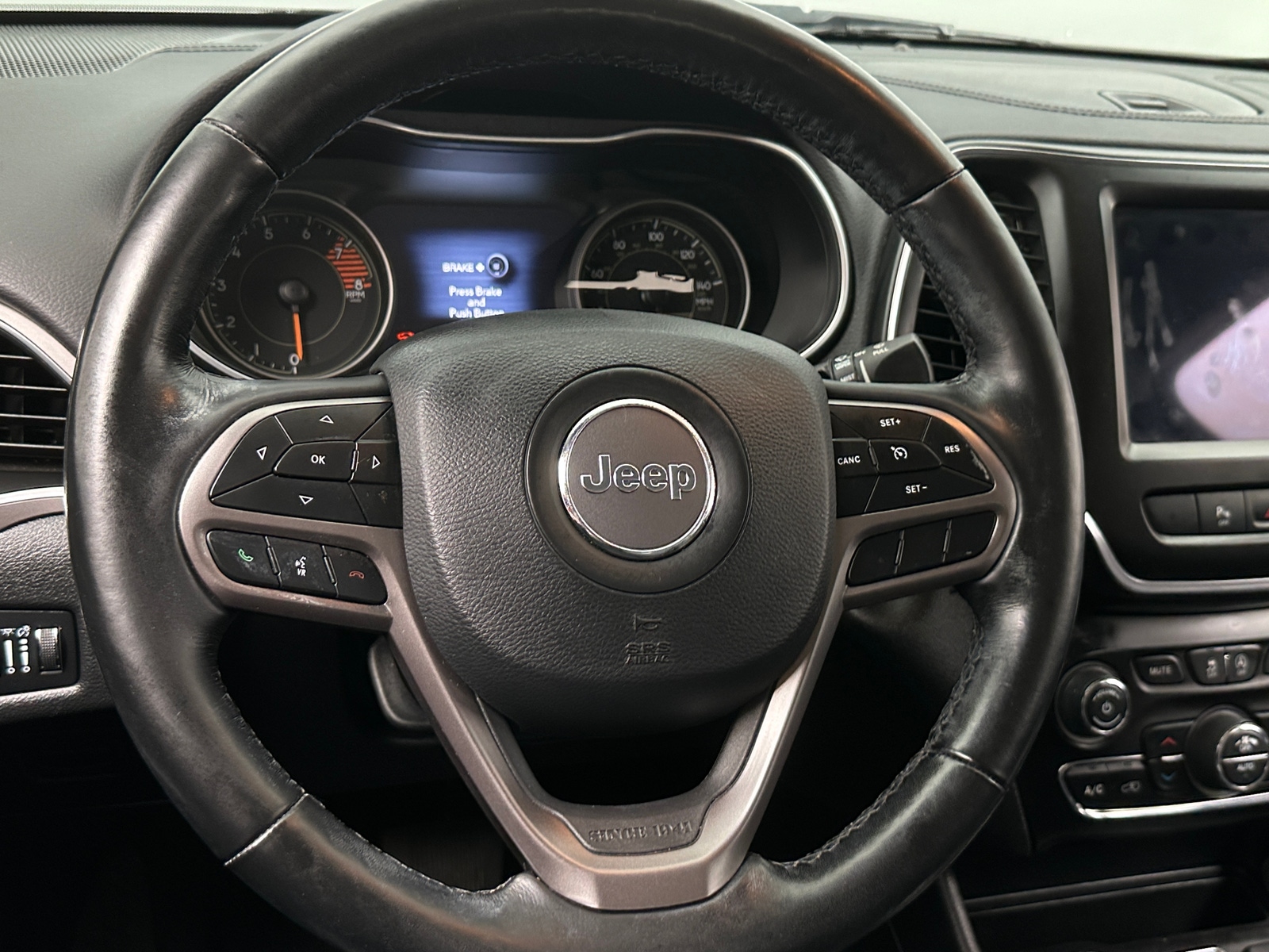 Thumbnail: 2021 Jeep Cherokee - 4