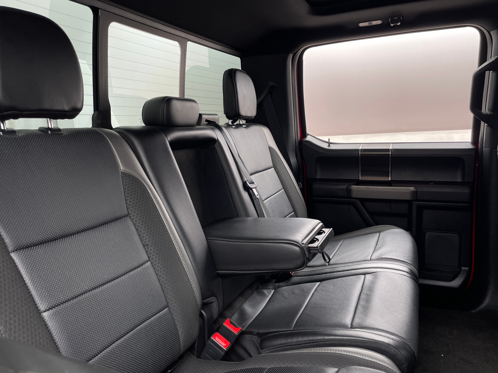 Thumbnail: 2019 Ford Econoline - 5