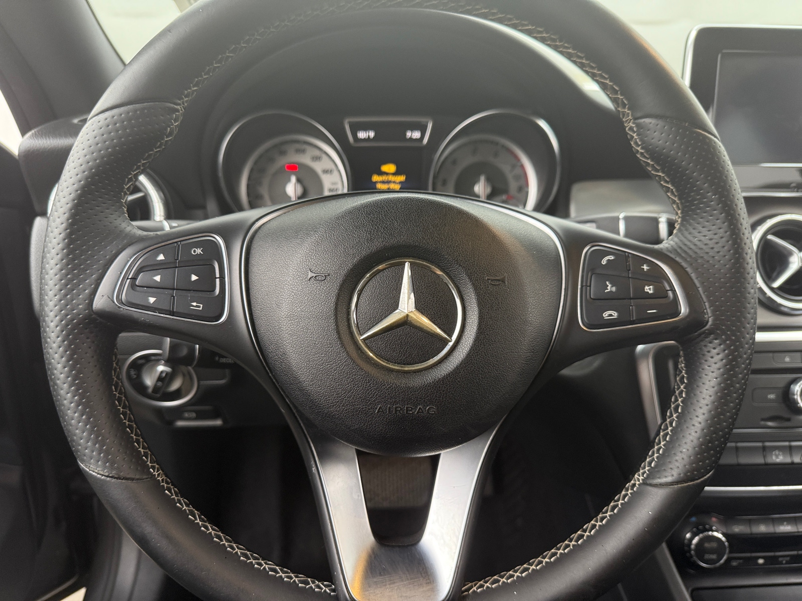 Thumbnail: 2015 Mercedes-Benz CLA - 3