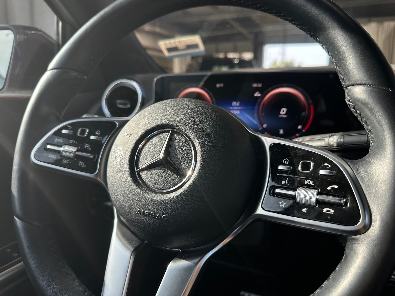Thumbnail: 2023 Mercedes-Benz GLA - 4