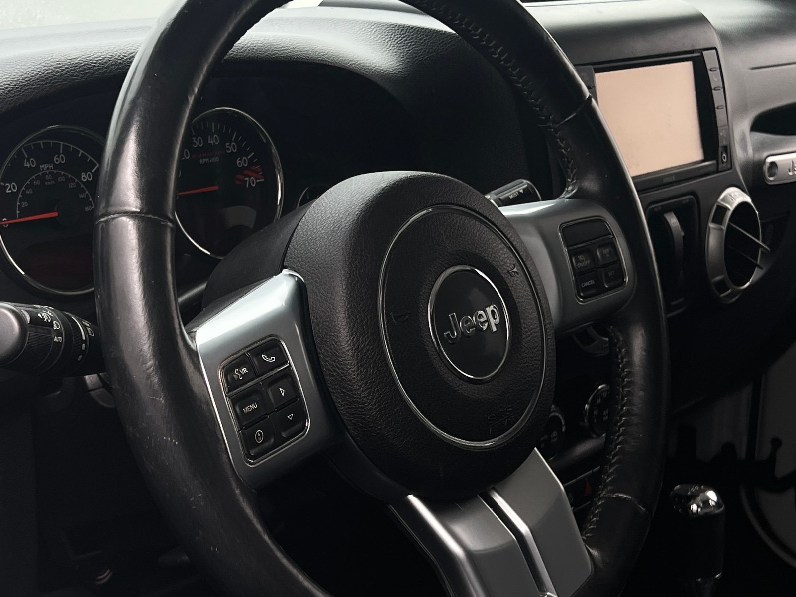 Thumbnail: 2014 Jeep Wrangler - 3