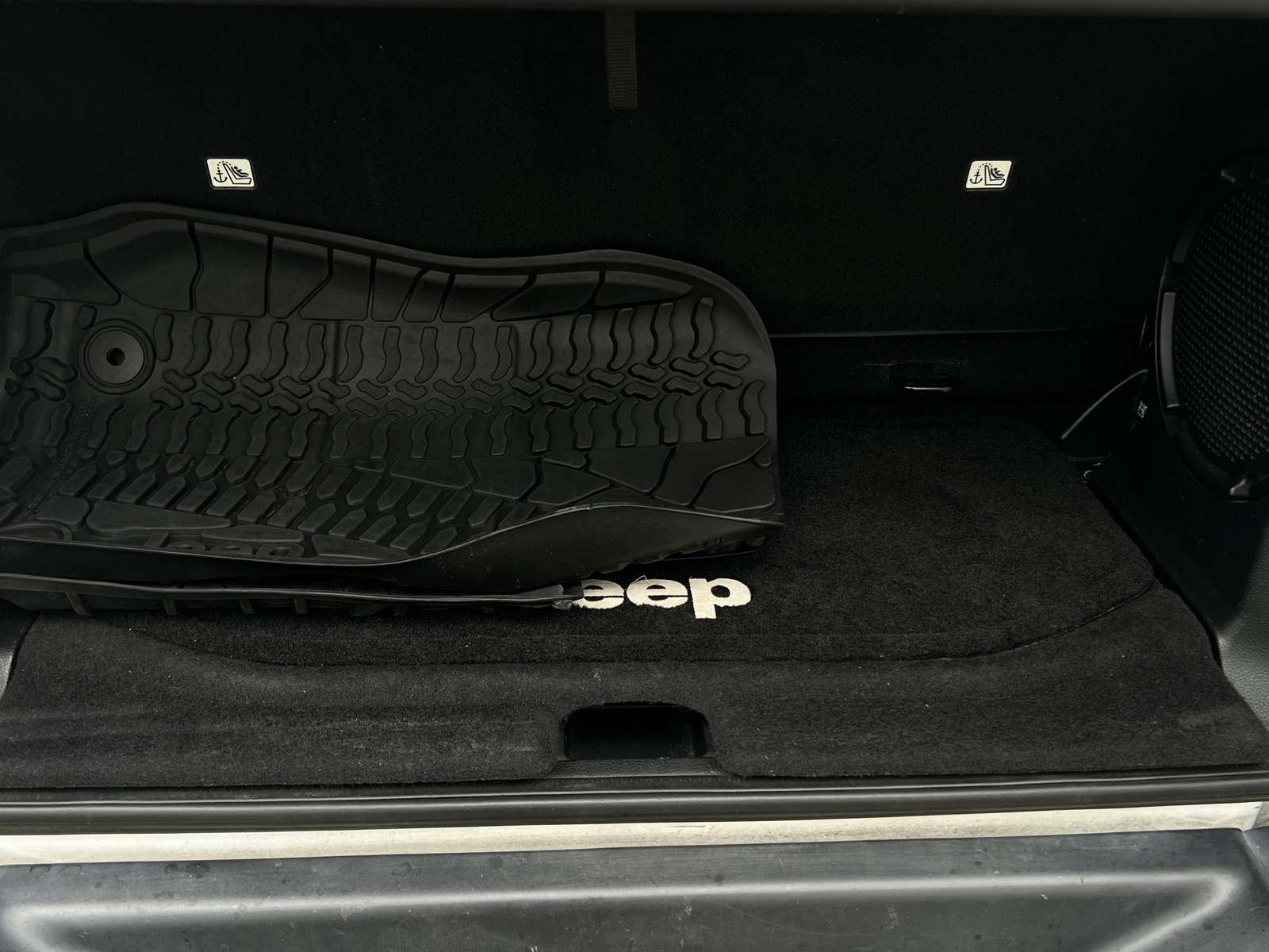 Thumbnail: 2014 Jeep Wrangler - 5