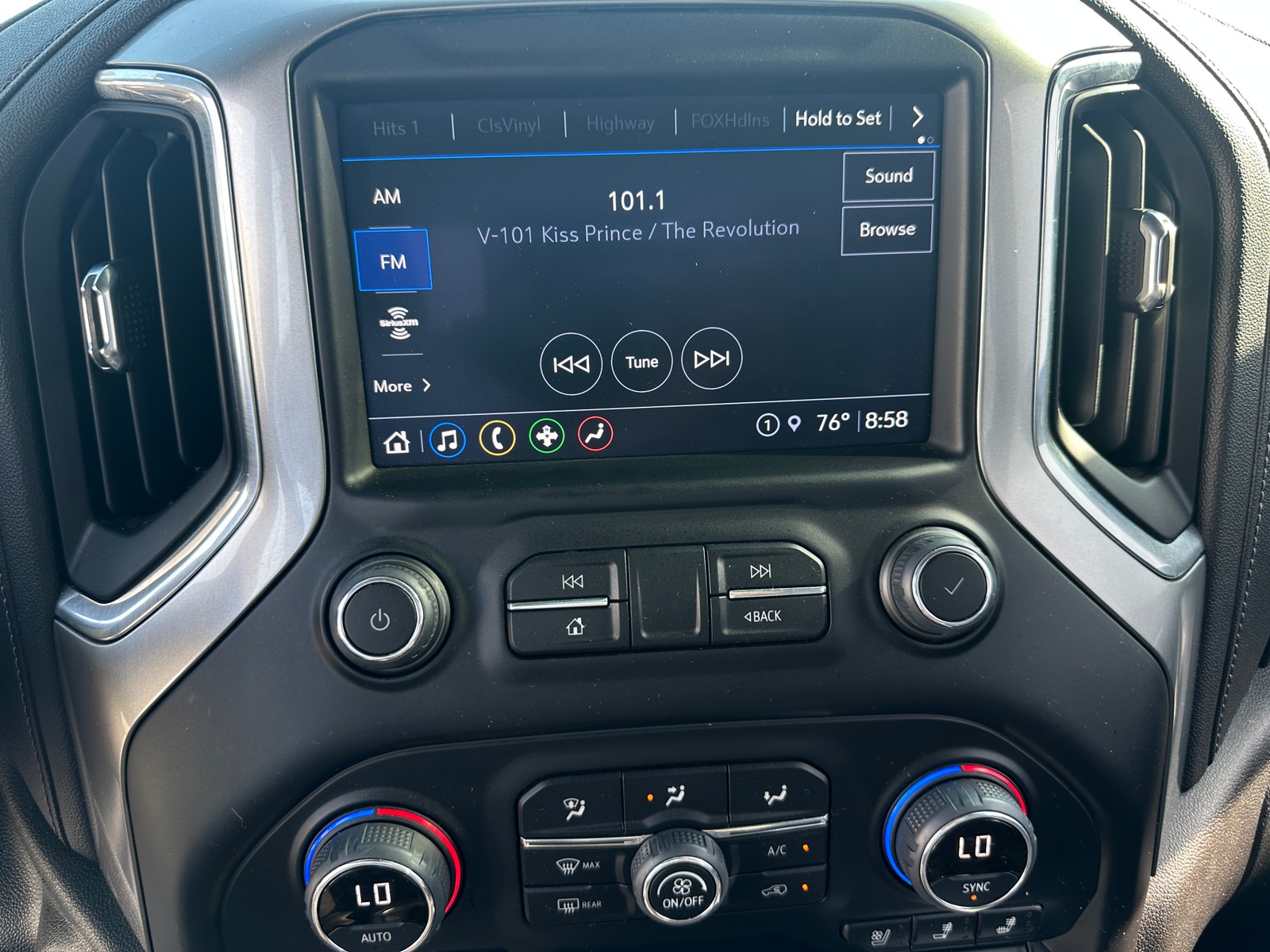 Thumbnail: 2023 Chevrolet Silverado 2500 - 3