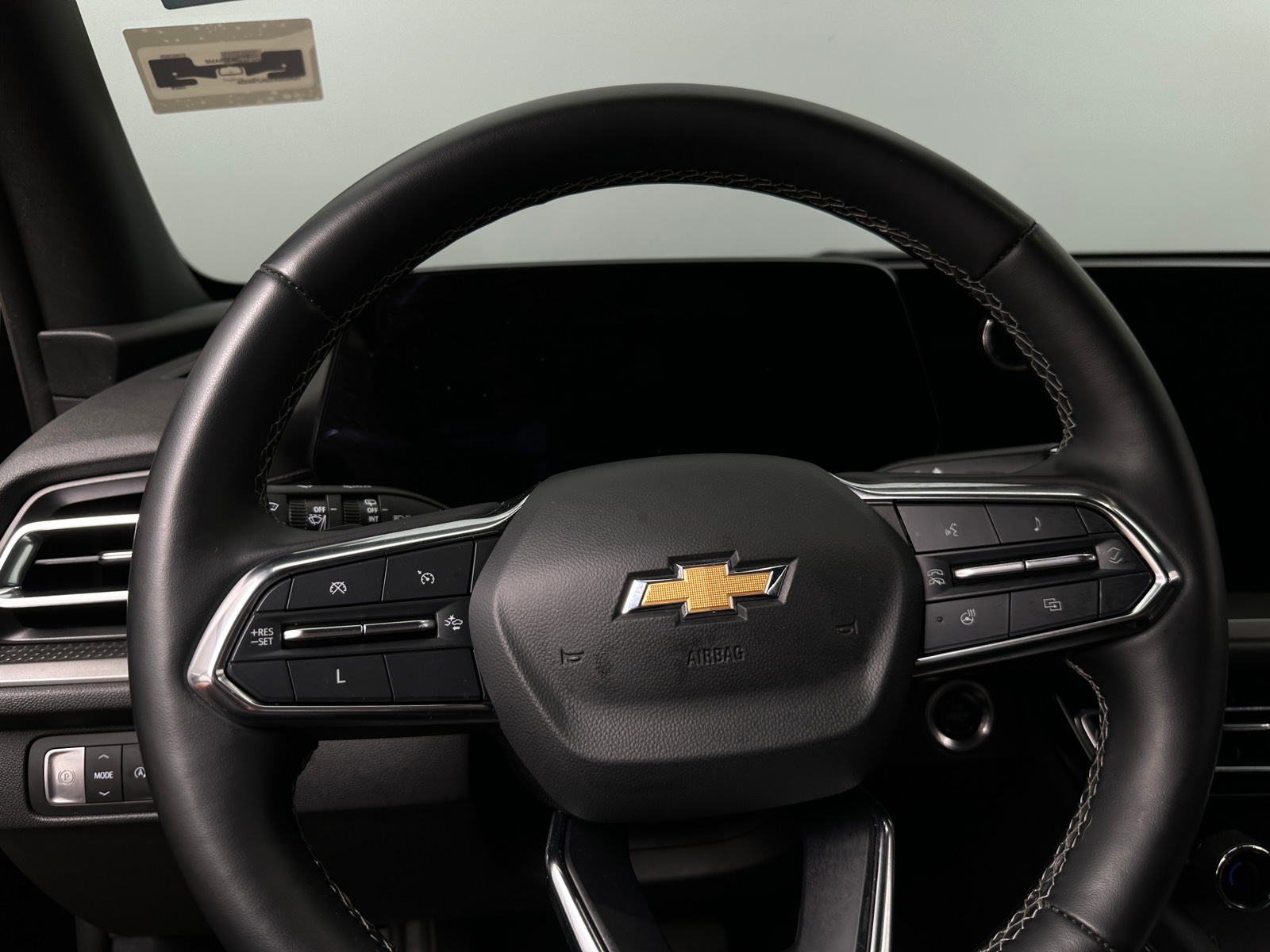 Thumbnail: 2024 Chevrolet Traverse - 5