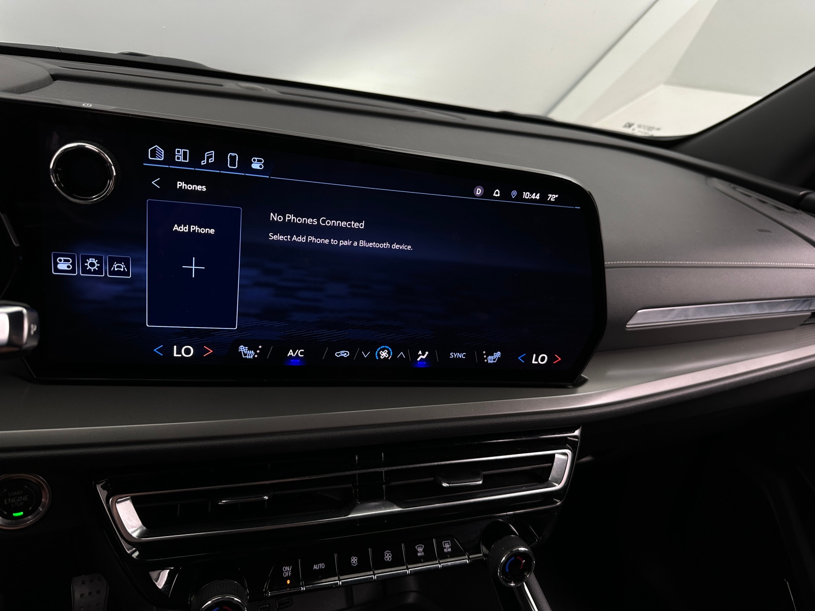 Thumbnail: 2024 Chevrolet Traverse - 4