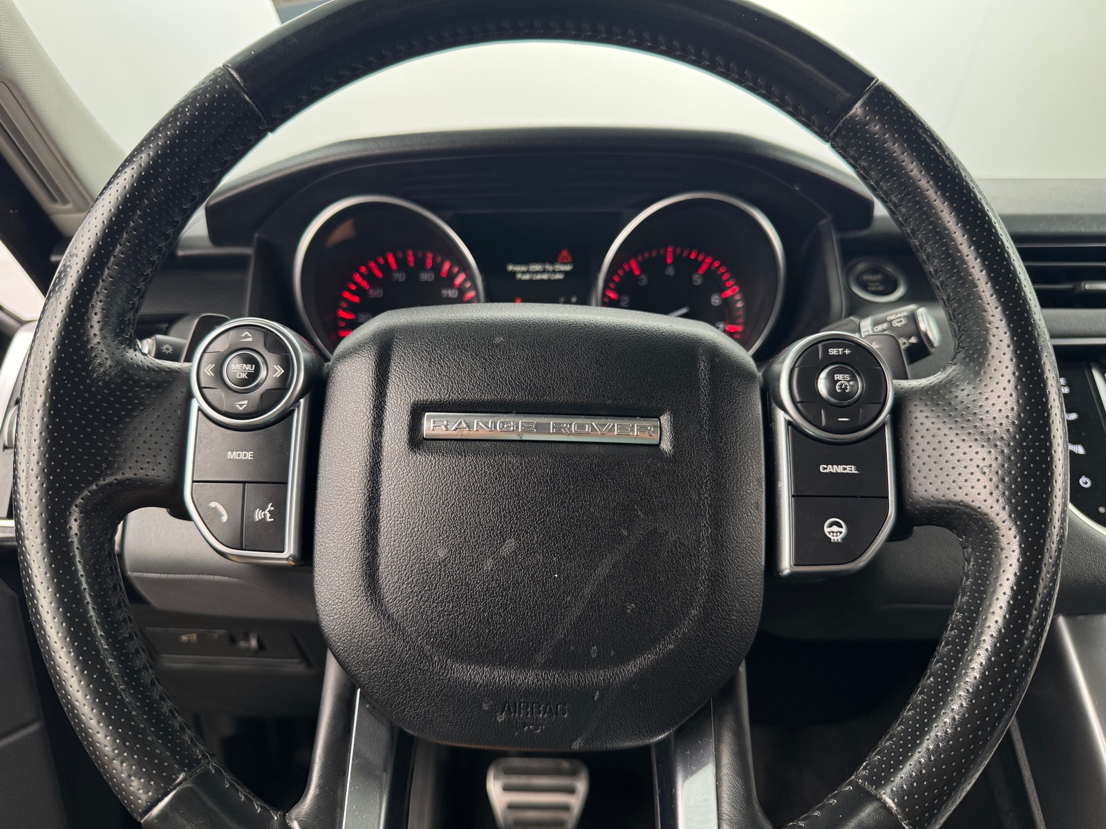 Thumbnail: 2015 Land Rover Range Rover Sport - 4