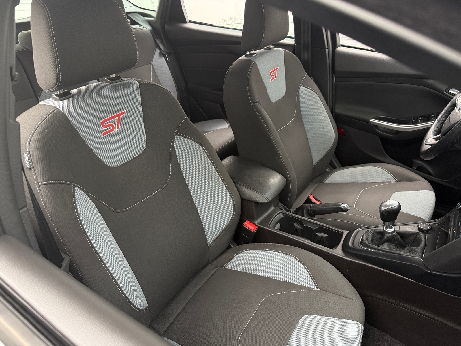 Thumbnail: 2016 Ford Focus - 2