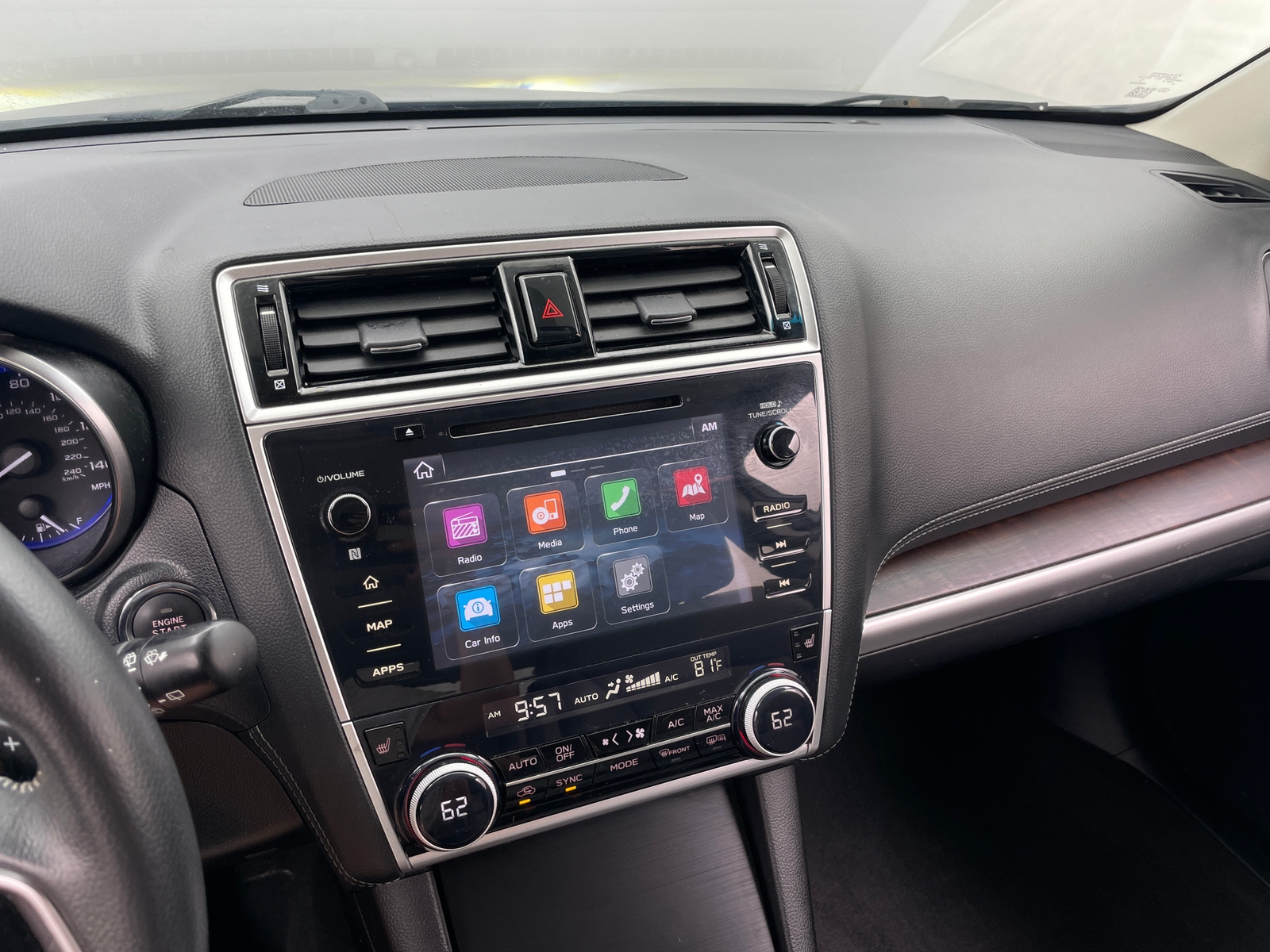 Thumbnail: 2018 Subaru Outback - 3