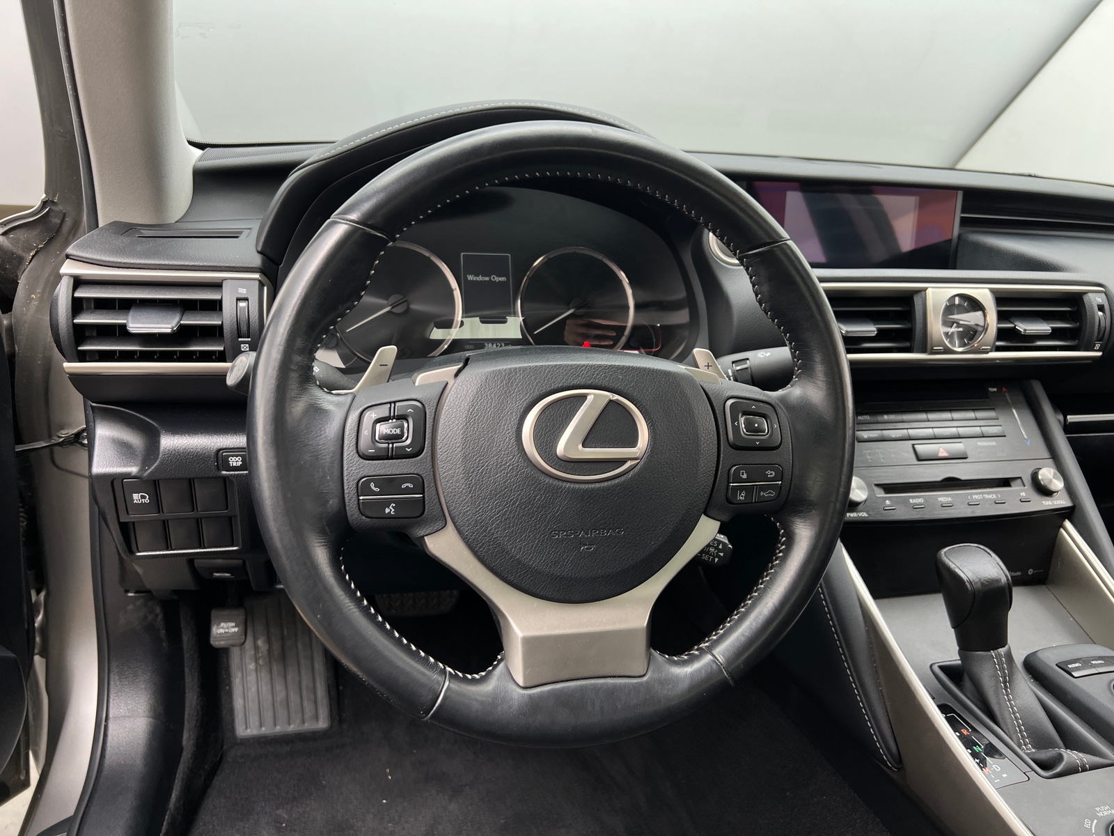 Thumbnail: 2017 Lexus IS - 4