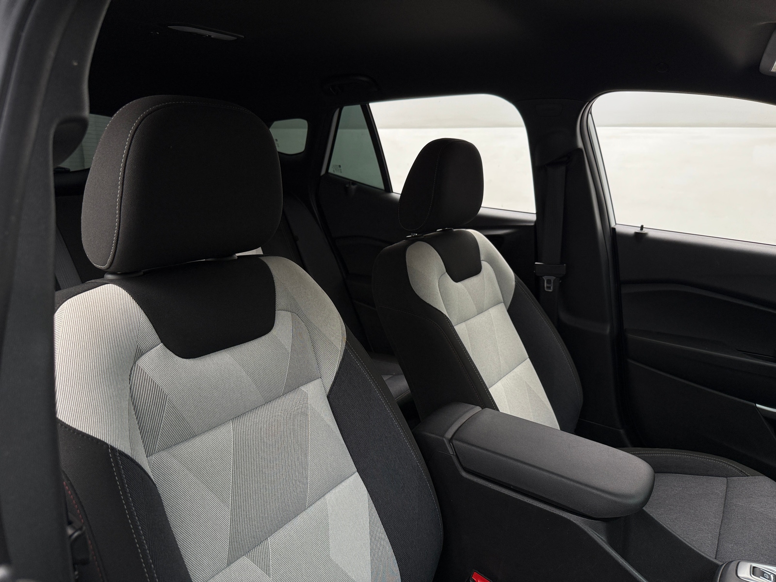 Thumbnail: 2024 Chevrolet Trax - 2