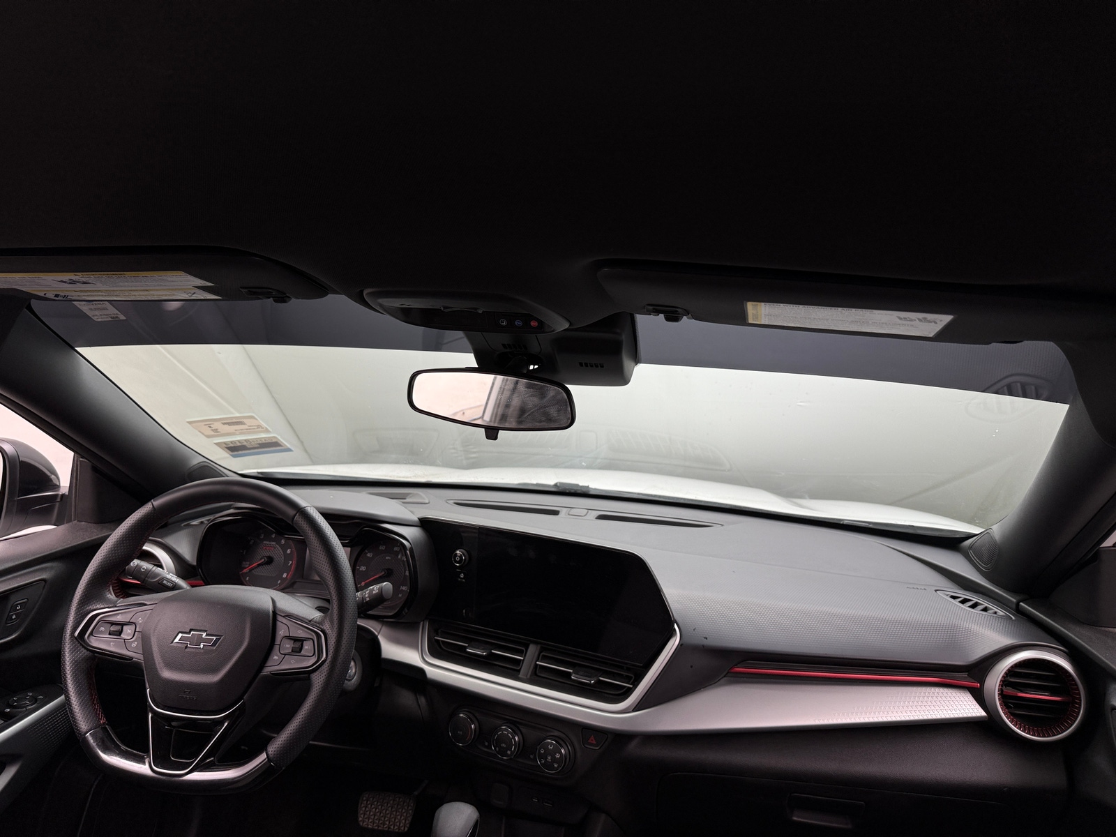 Thumbnail: 2024 Chevrolet Trax - 3