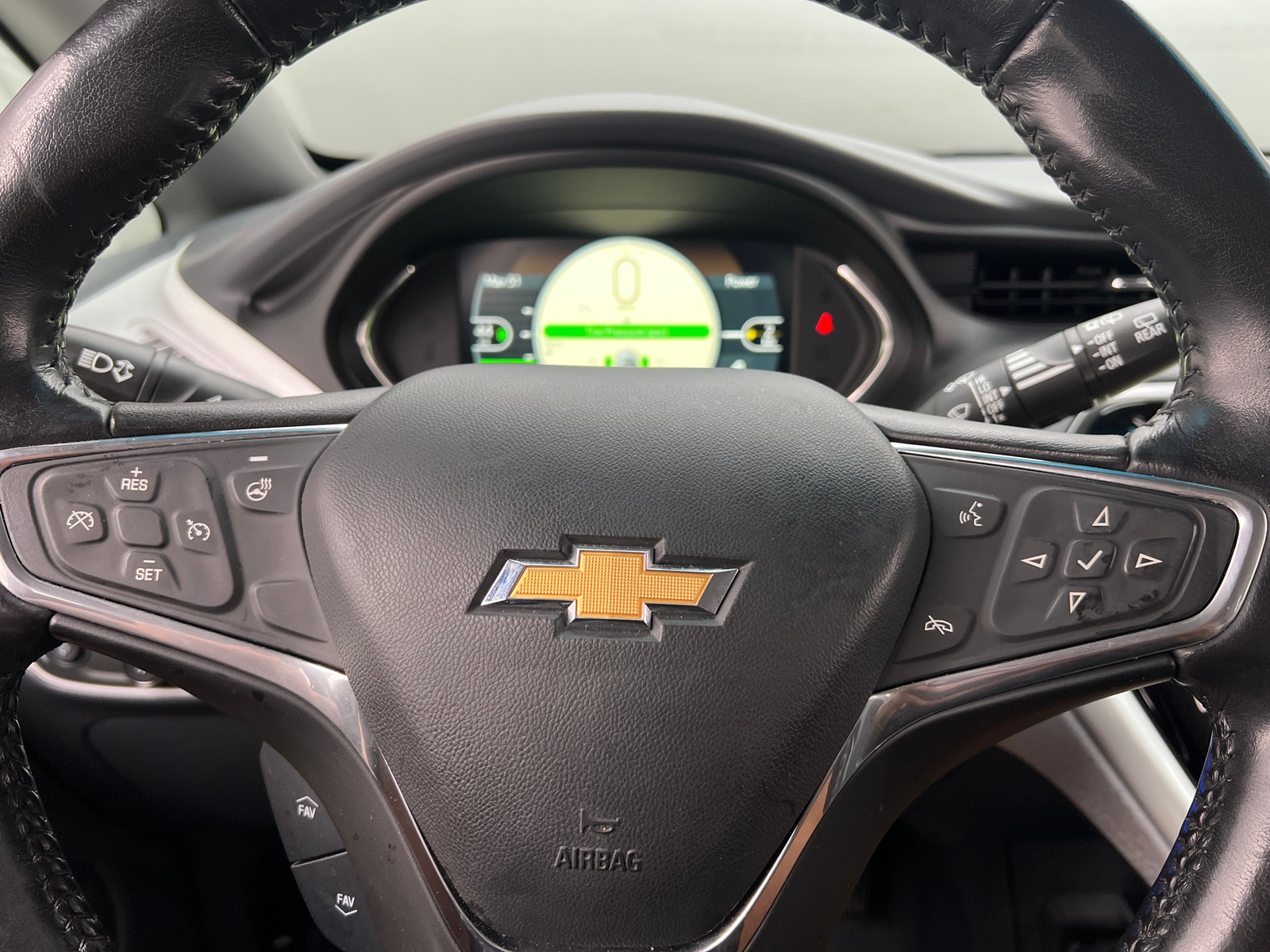 Thumbnail: 2020 Chevrolet Bolt EV - 5