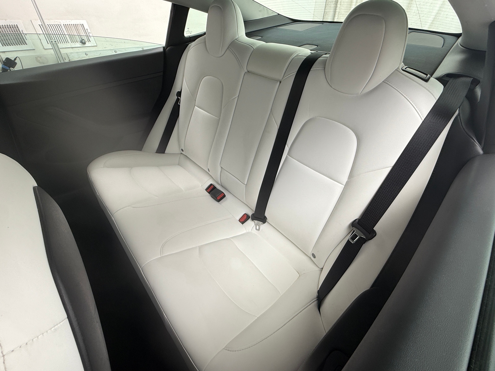 Thumbnail: 2021 Tesla Model 3 - 4