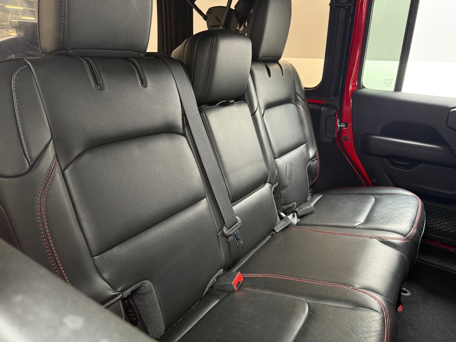 Thumbnail: 2021 Jeep Wrangler - 5