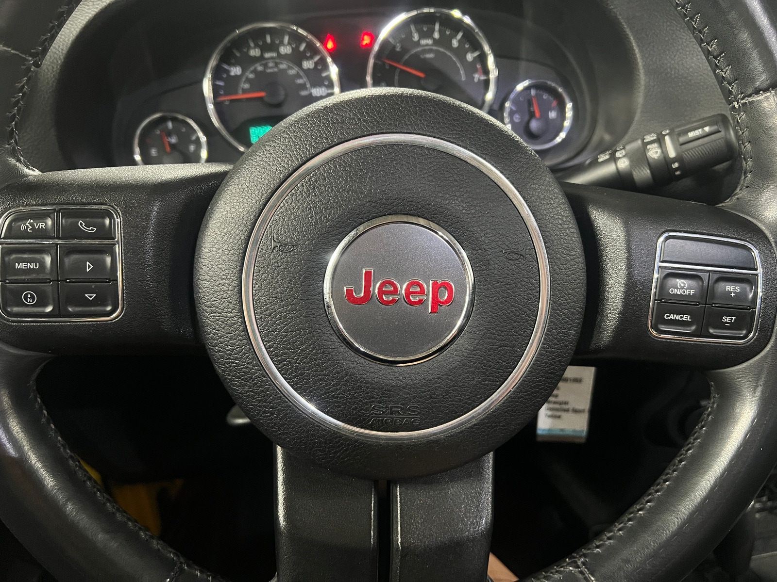 Thumbnail: 2015 Jeep Wrangler - 5