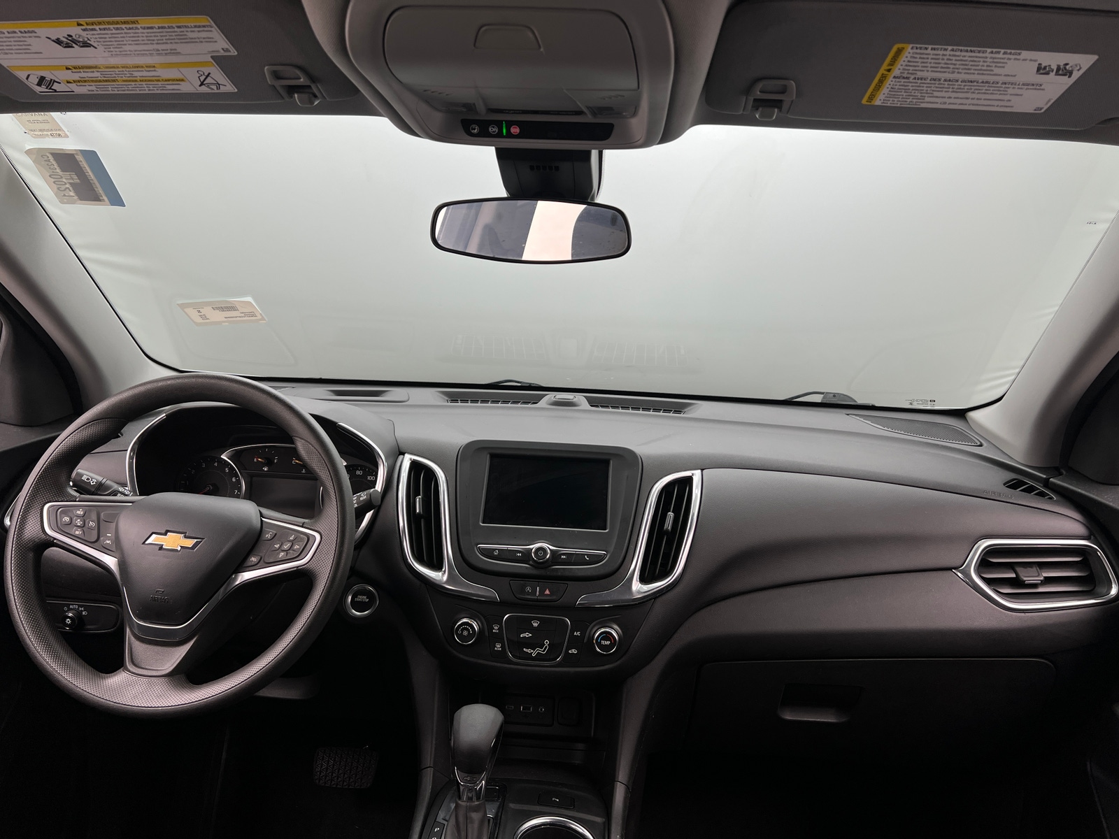 Thumbnail: 2023 Chevrolet Equinox - 3