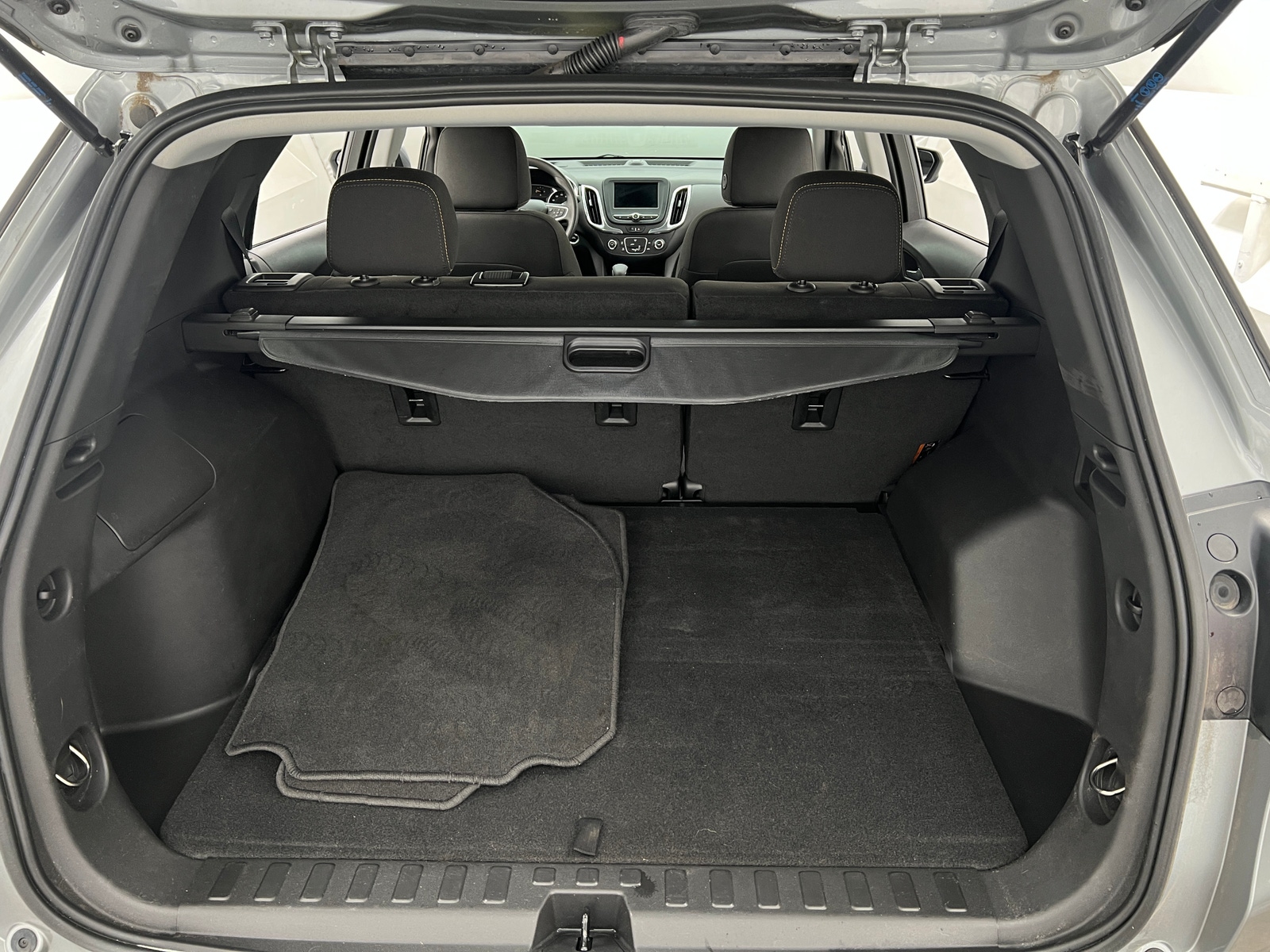 Thumbnail: 2023 Chevrolet Equinox - 7