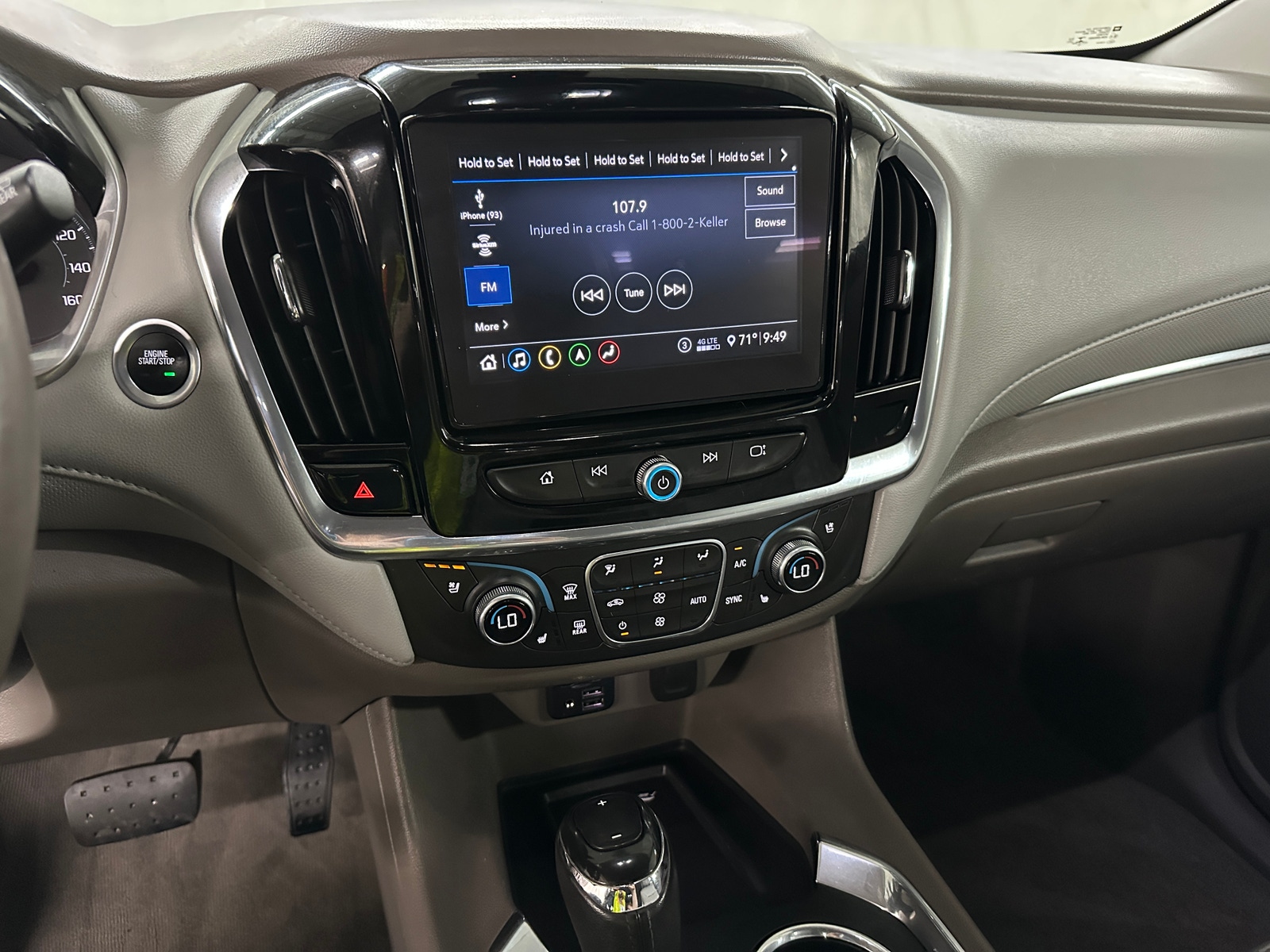 Thumbnail: 2020 Chevrolet Traverse - 3