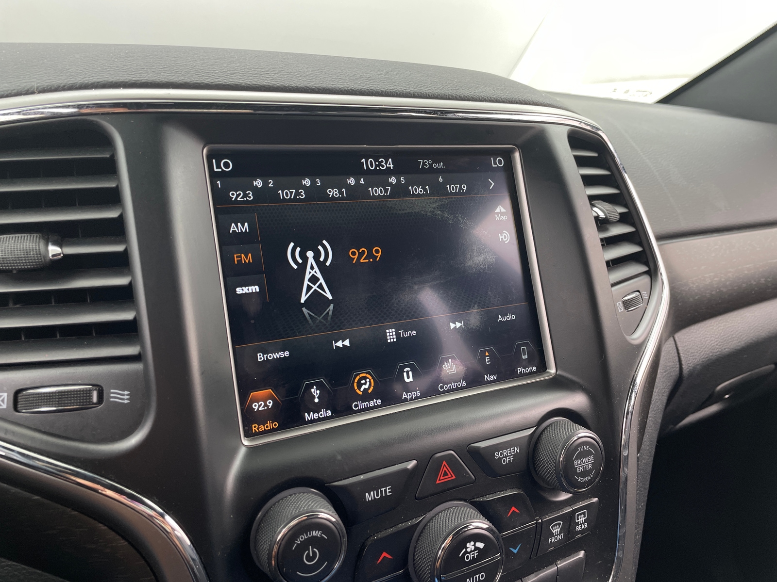 Thumbnail: 2018 Jeep Grand Cherokee - 4