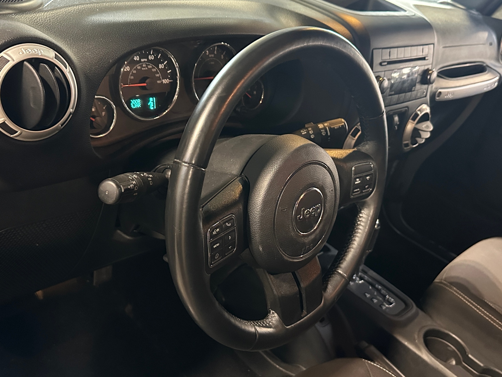 Thumbnail: 2016 Jeep Wrangler - 3