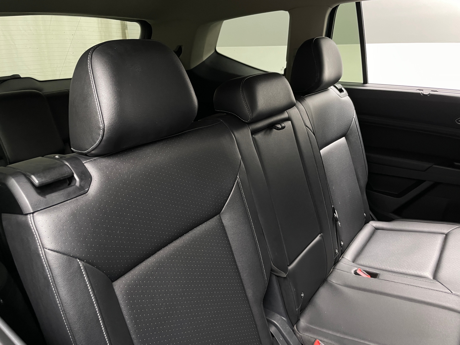 Thumbnail: 2018 Volkswagen Atlas - 5